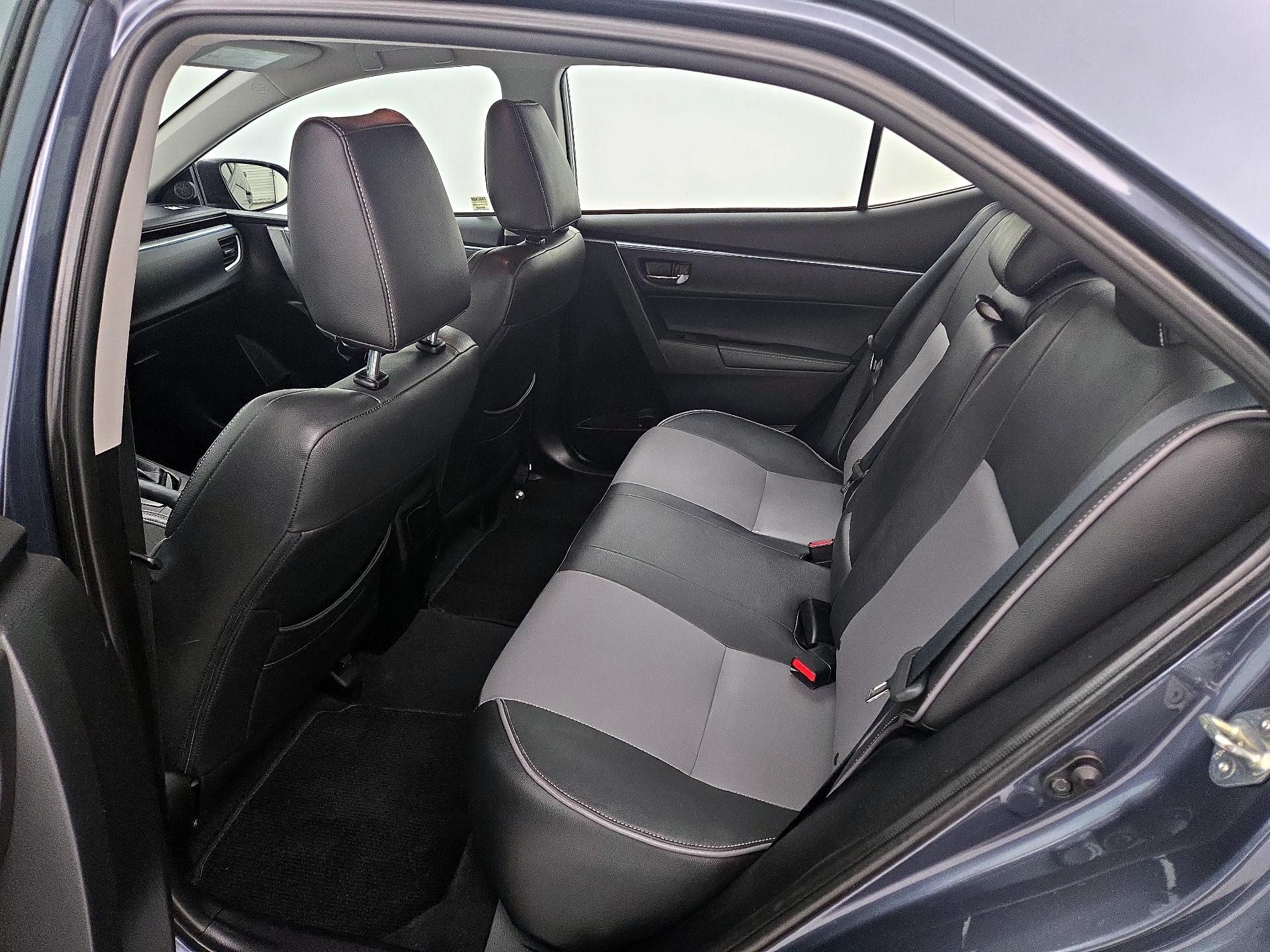 Thumbnail: 2016 Toyota Corolla - 16