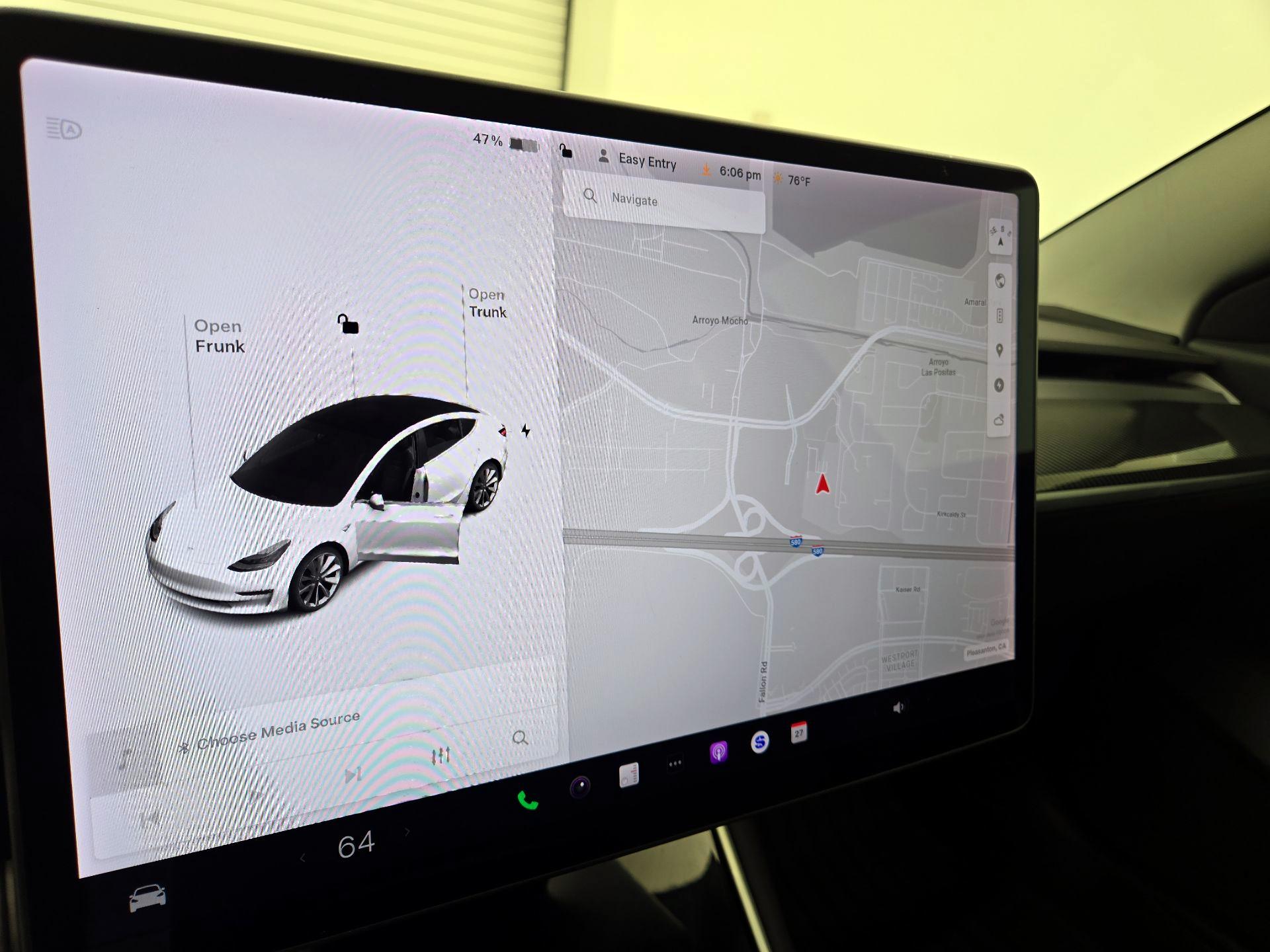 Thumbnail: 2020 Tesla Model 3 - 12