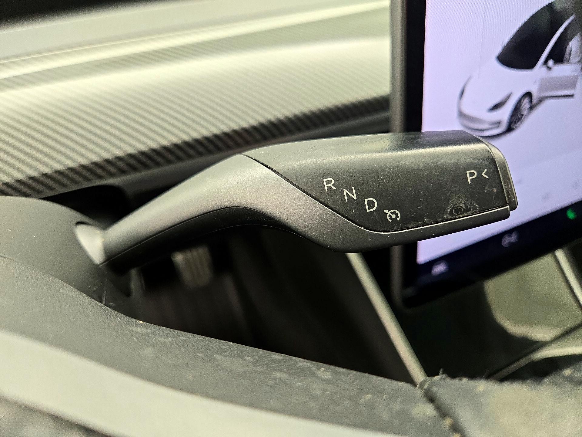 Thumbnail: 2020 Tesla Model 3 - 14