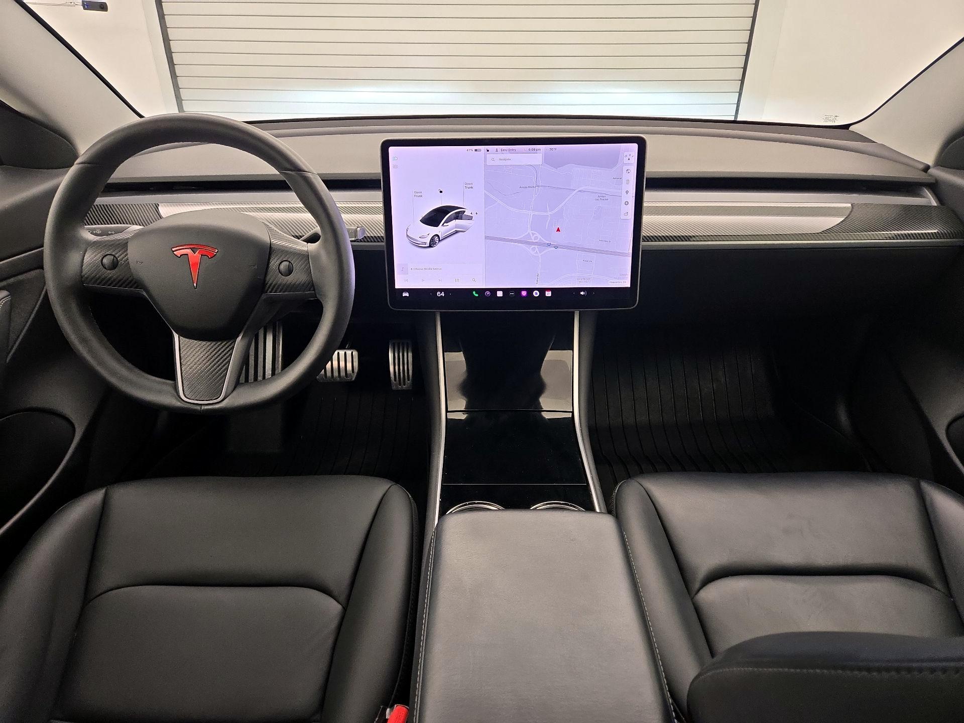 Thumbnail: 2020 Tesla Model 3 - 8