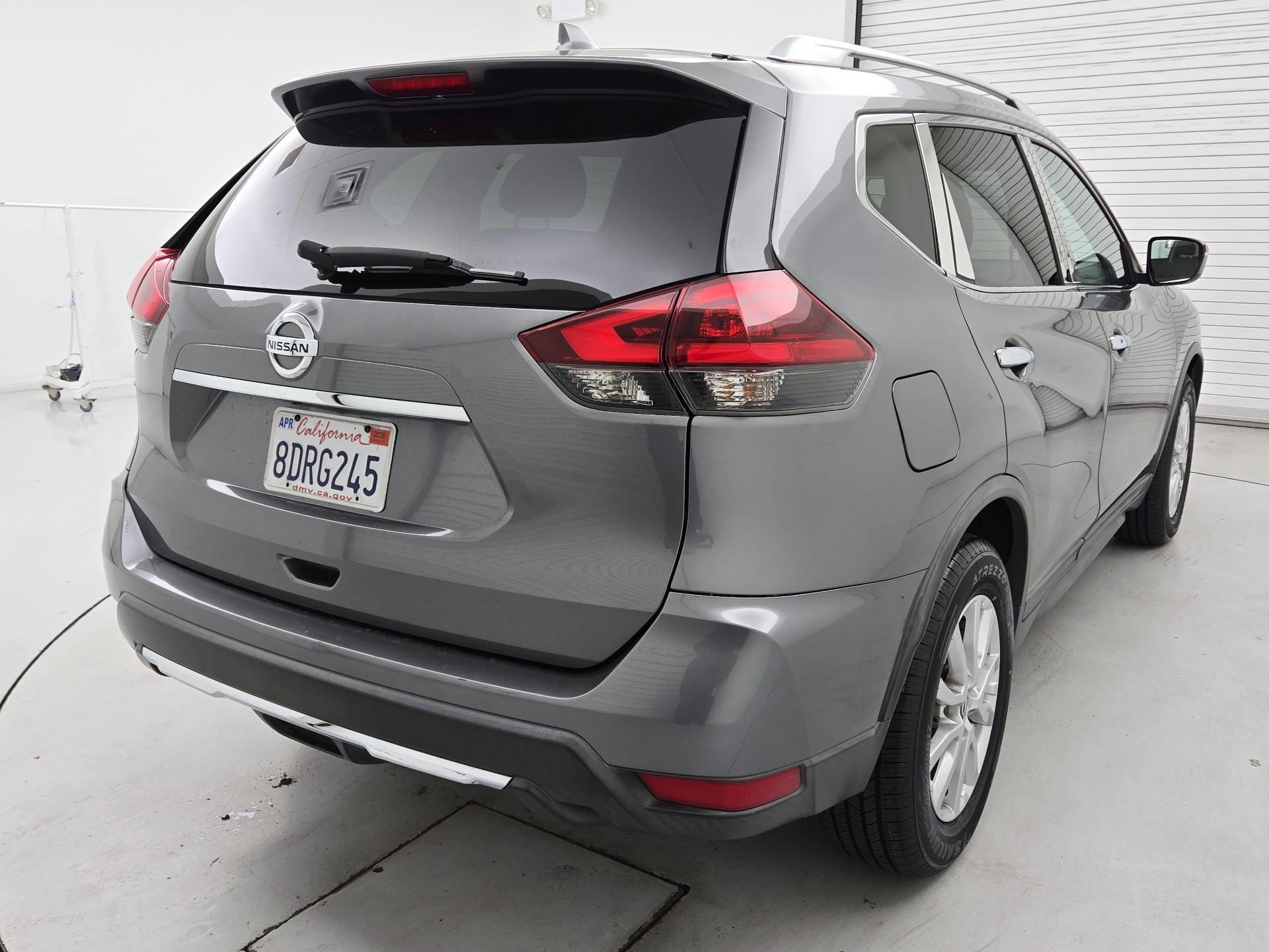 Thumbnail: 2018 Nissan Rogue - 5