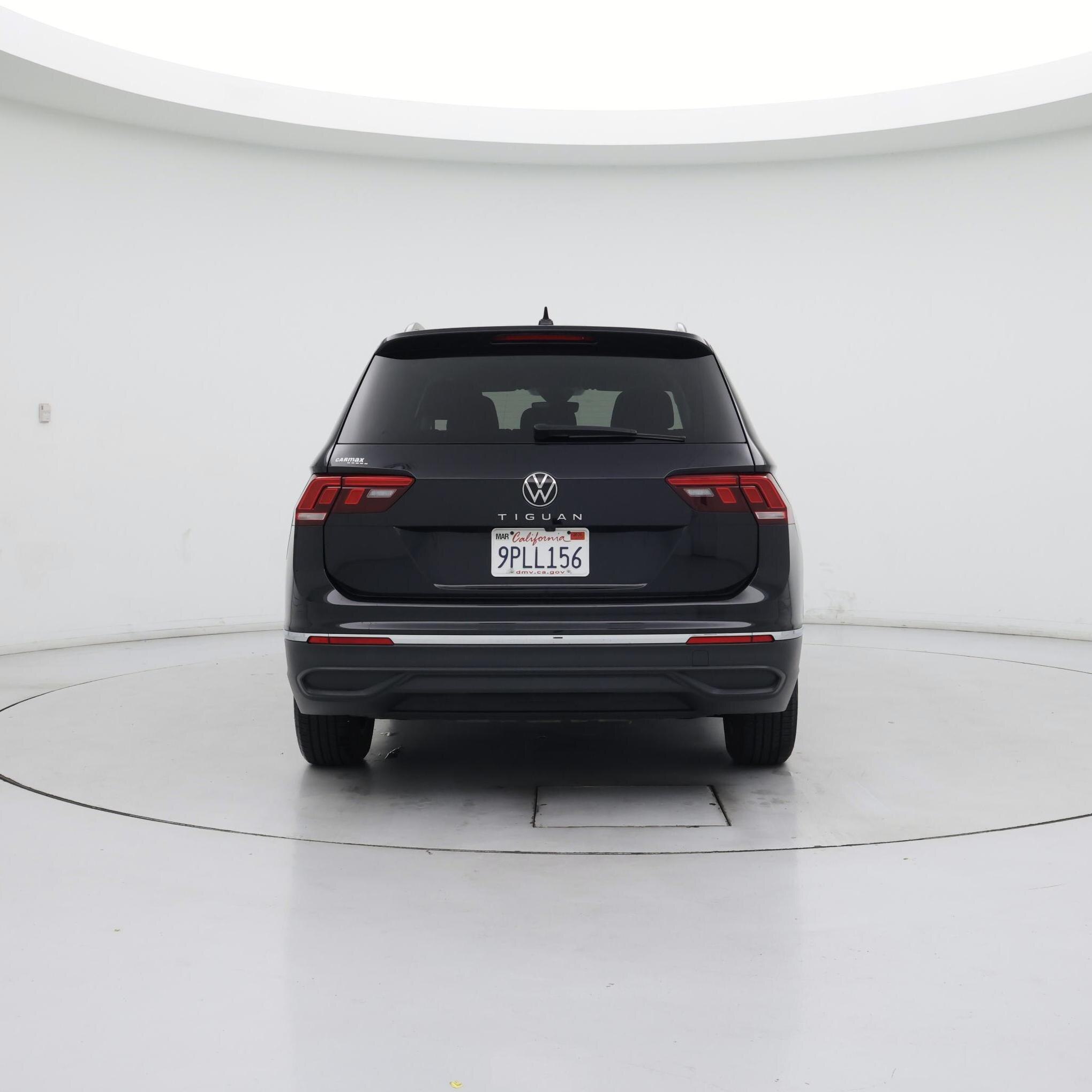 Thumbnail: 2023 Volkswagen Tiguan - 6