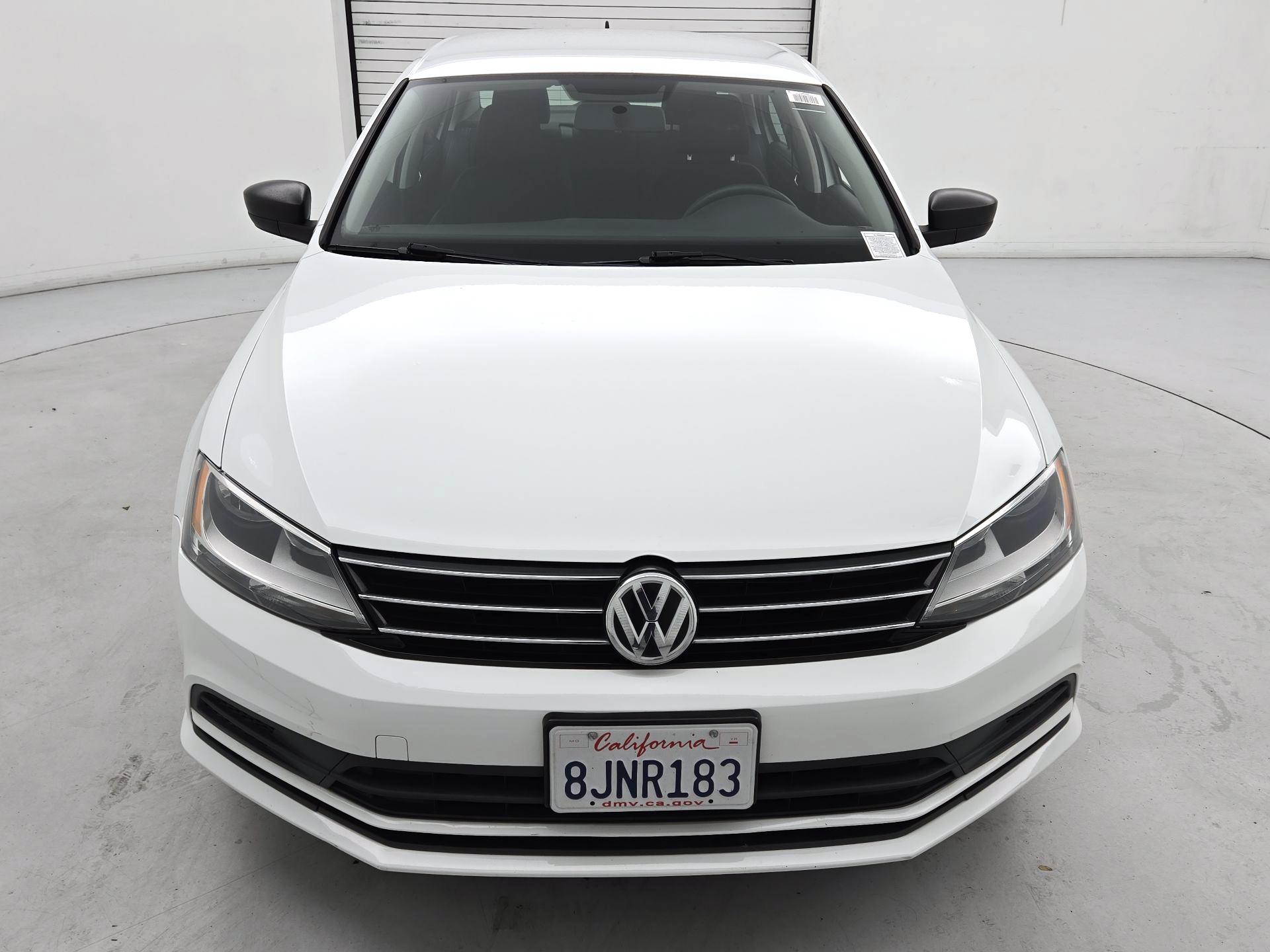 Thumbnail: 2015 Volkswagen Jetta - 2