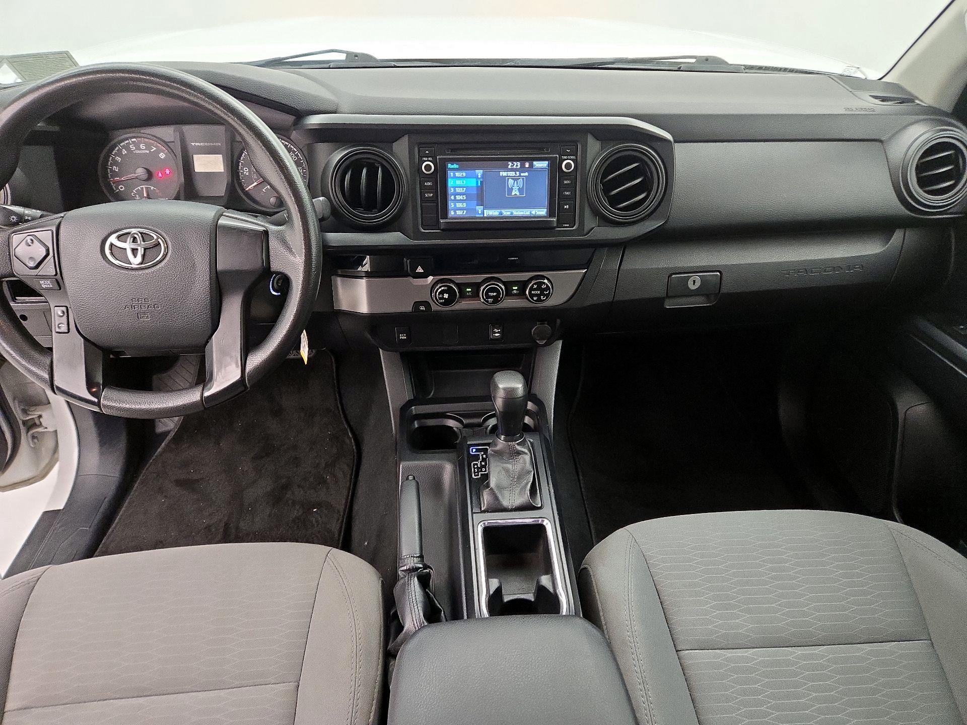 Thumbnail: 2017 Toyota Tacoma - 9