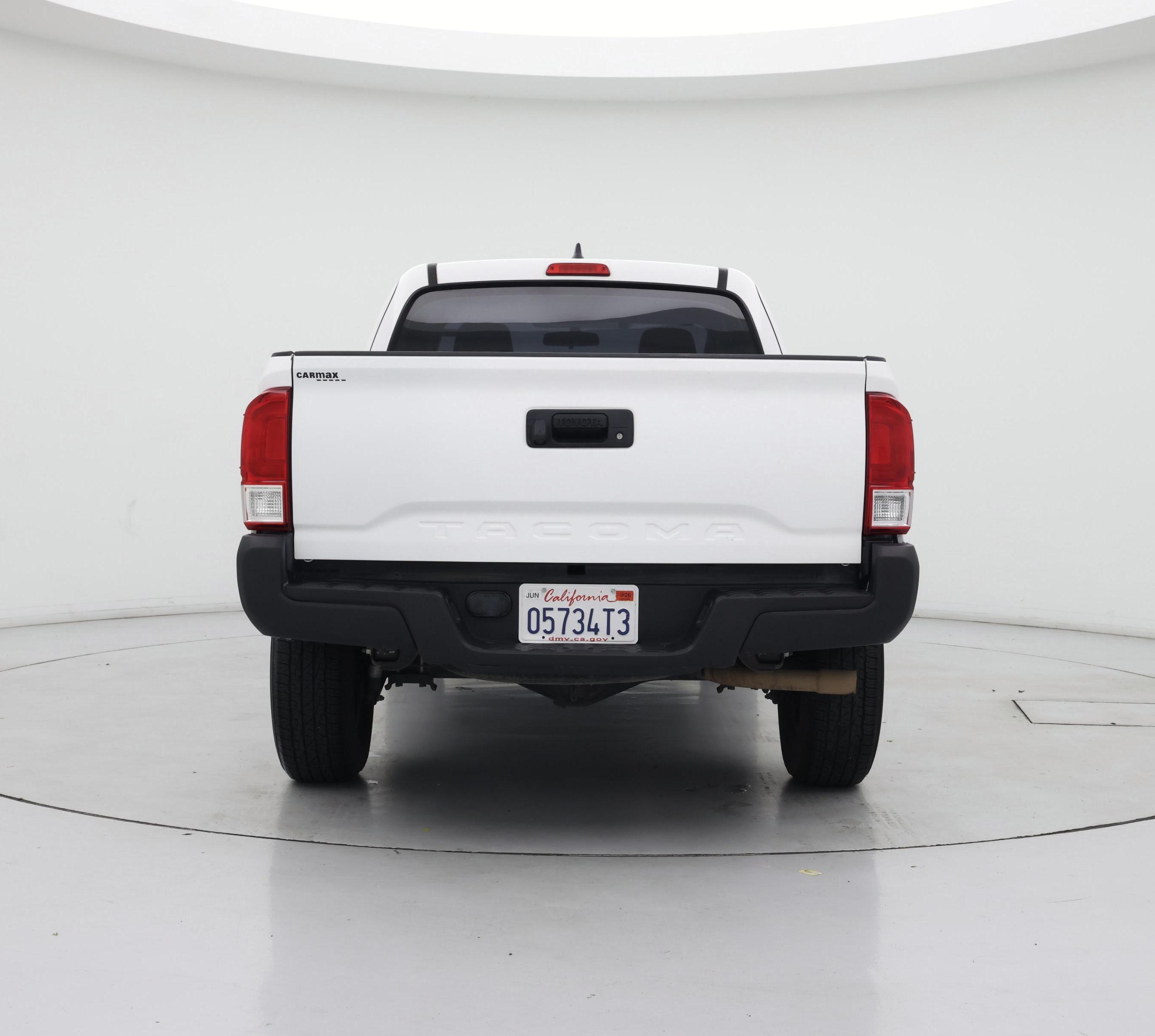 Thumbnail: 2017 Toyota Tacoma - 6