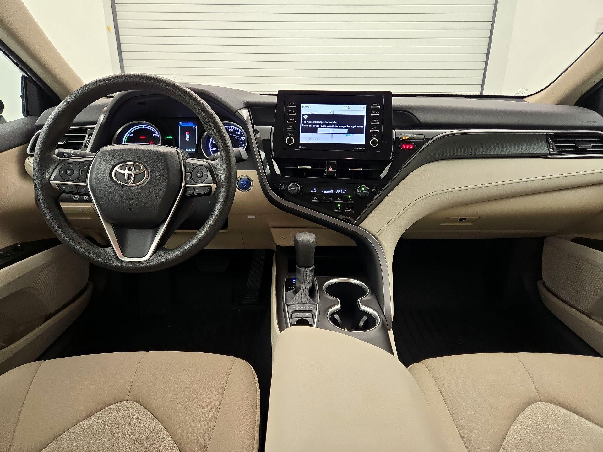 Thumbnail: 2021 Toyota Camry - 8