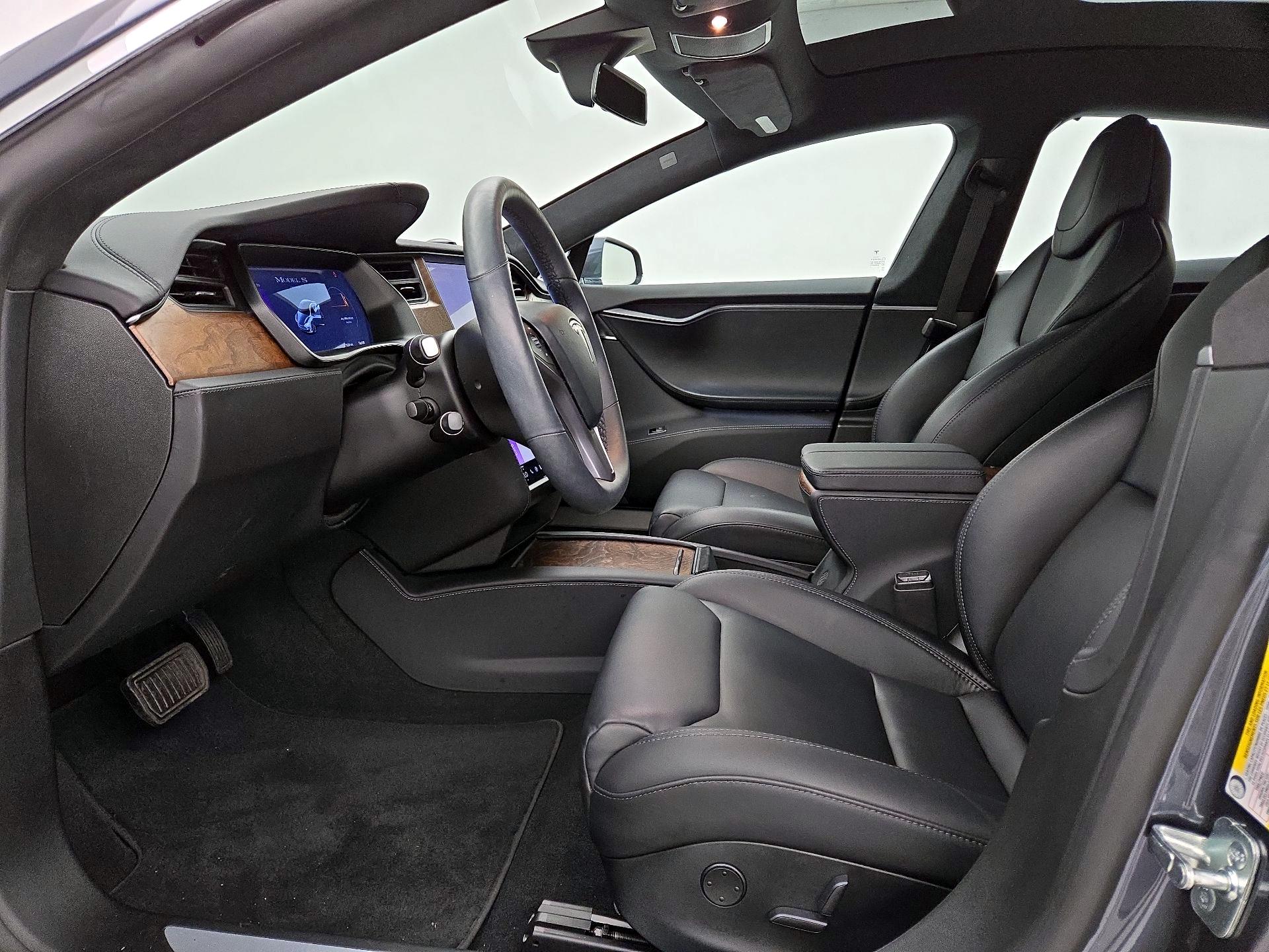 Thumbnail: 2019 Tesla Model S - 9