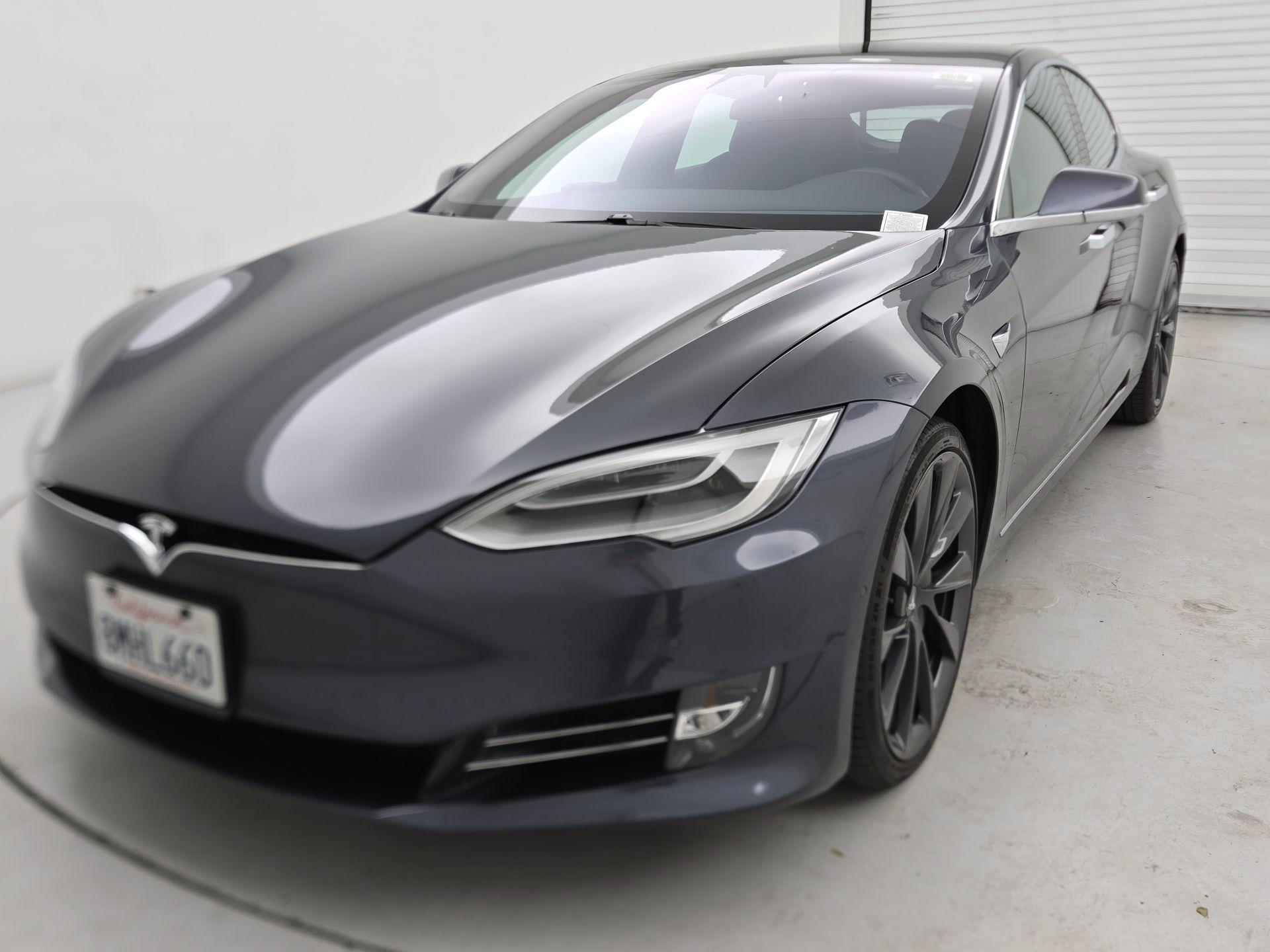 Thumbnail: 2019 Tesla Model S - 3
