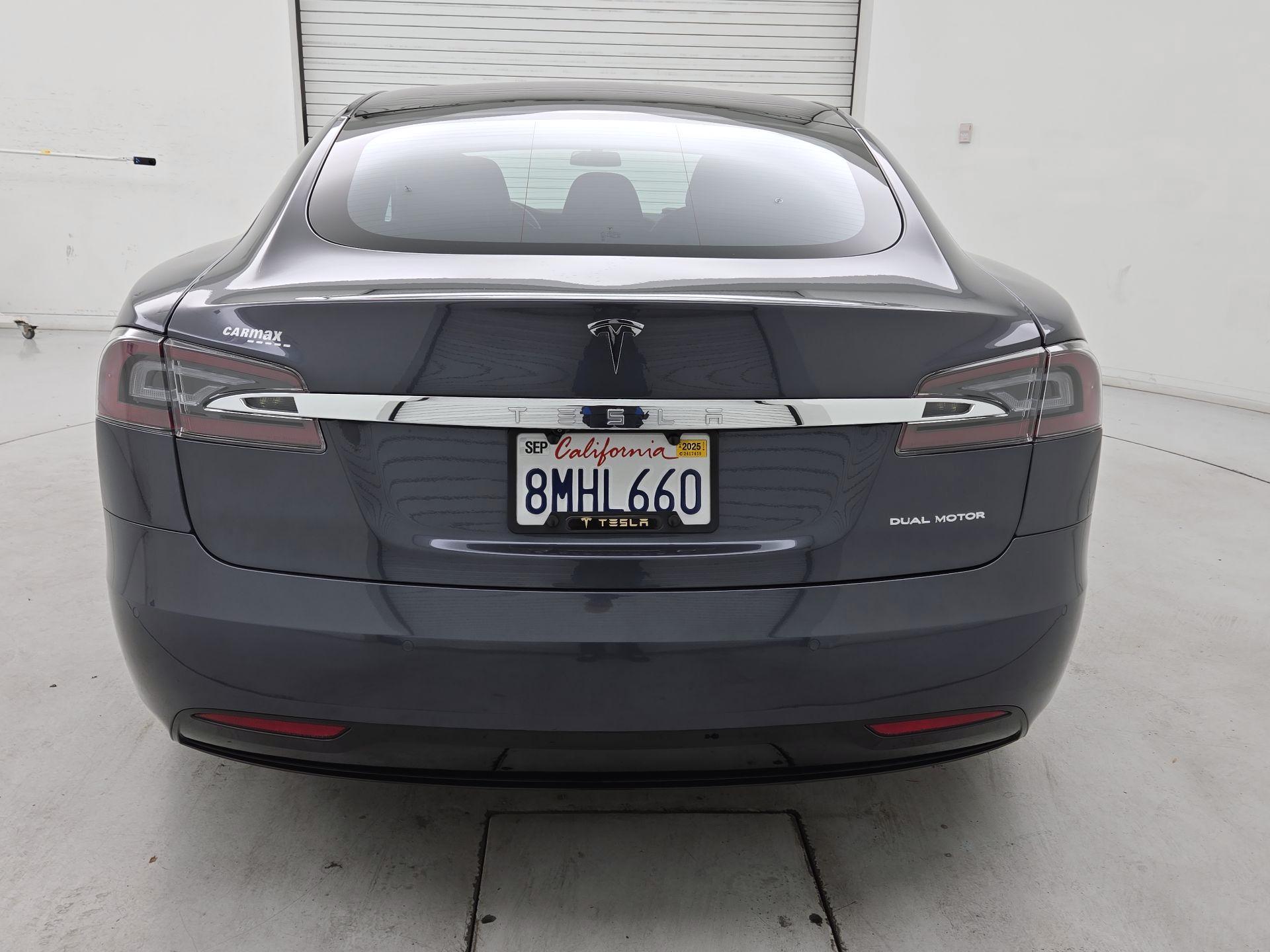 Thumbnail: 2019 Tesla Model S - 6