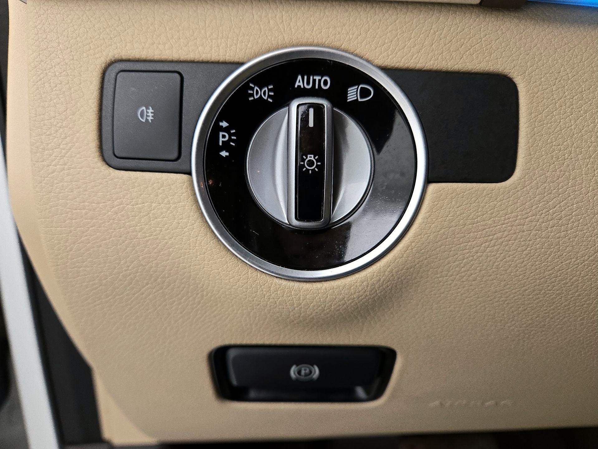 Thumbnail: 2018 Mercedes-Benz GLS - 11