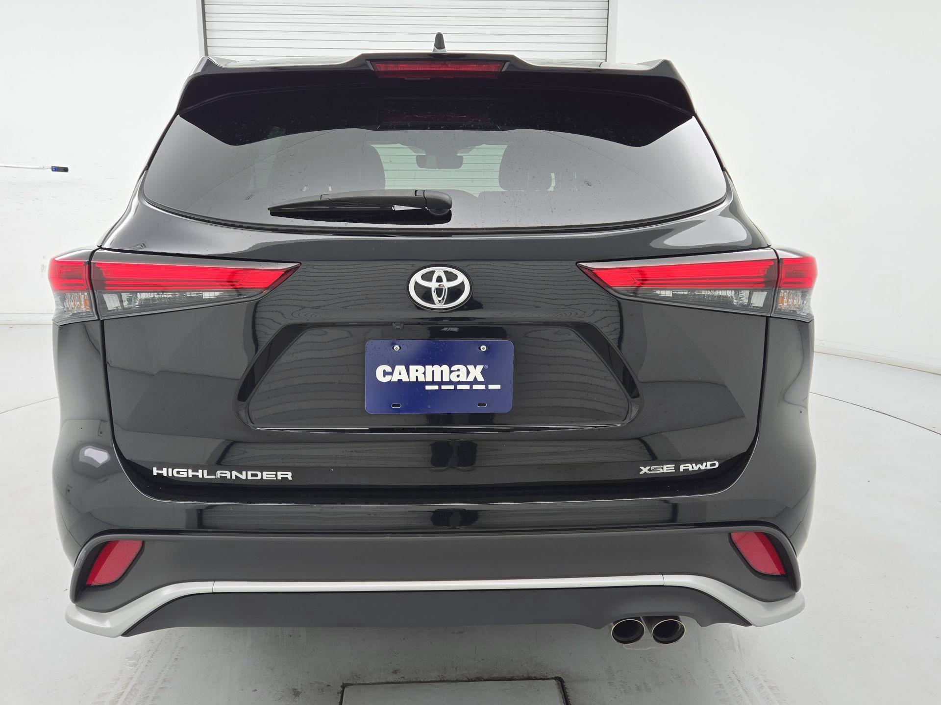 Thumbnail: 2022 Toyota Highlander - 6