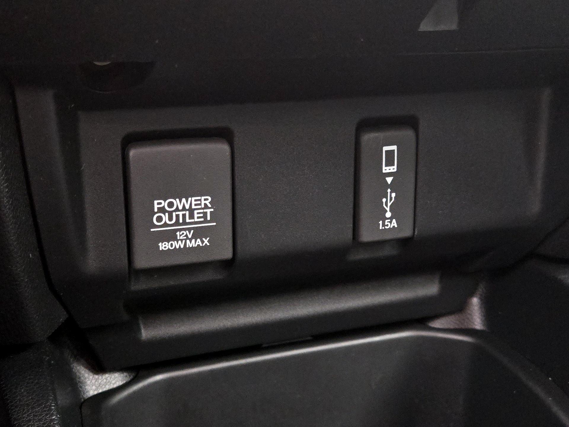 Thumbnail: 2018 Honda Fit - 18