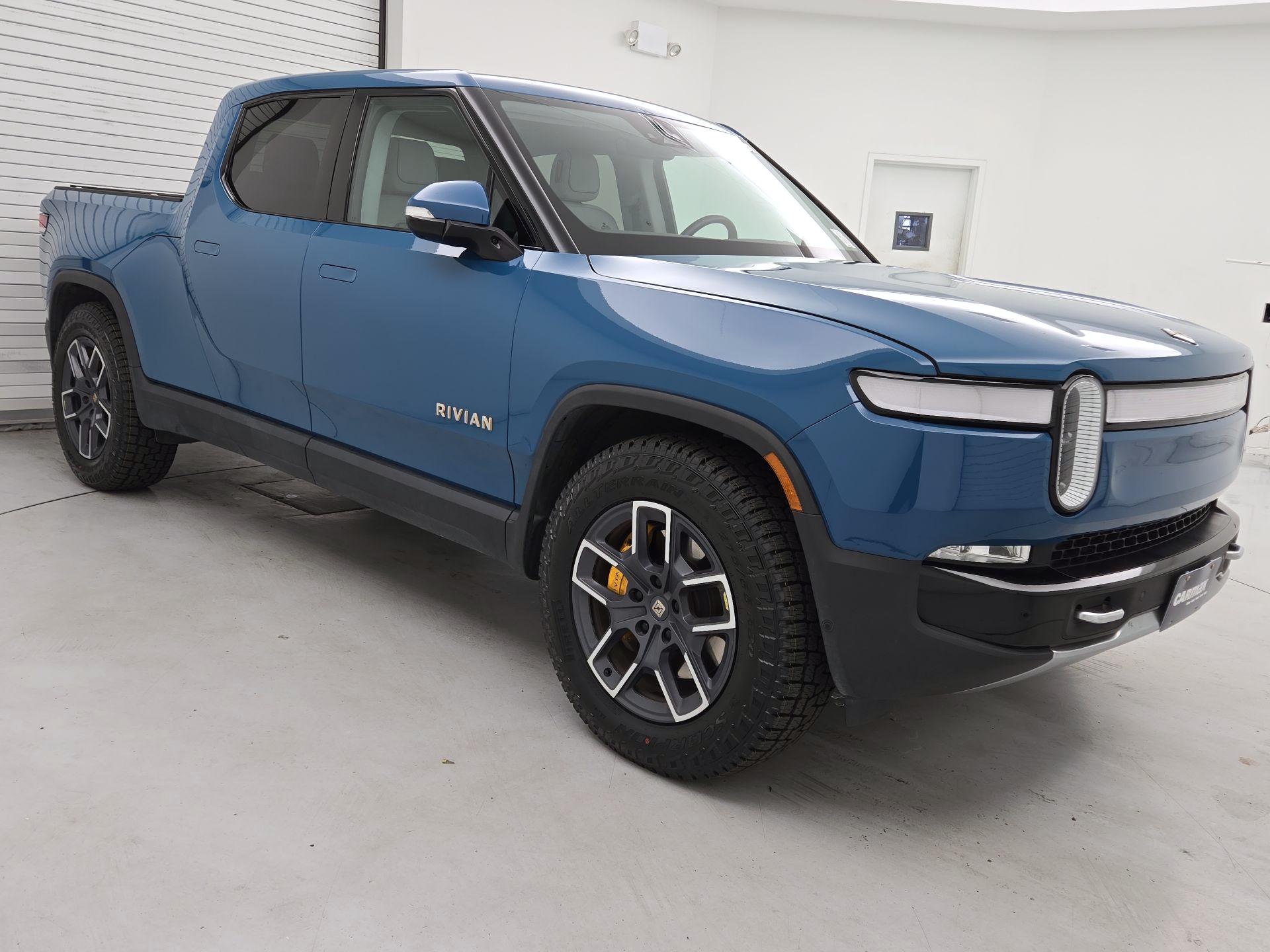 Thumbnail: 2023 Rivian R1T - 1