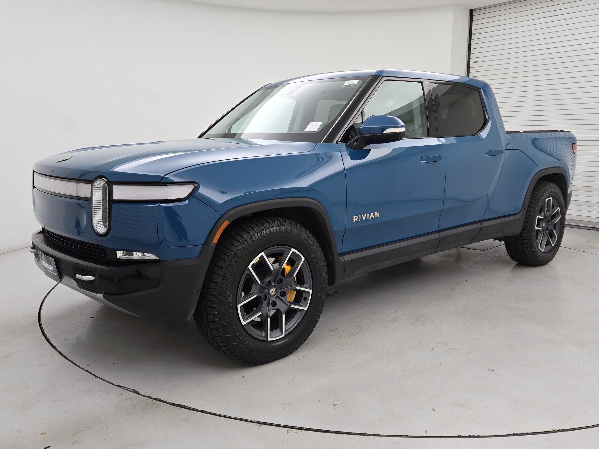 Thumbnail: 2023 Rivian R1T - 3