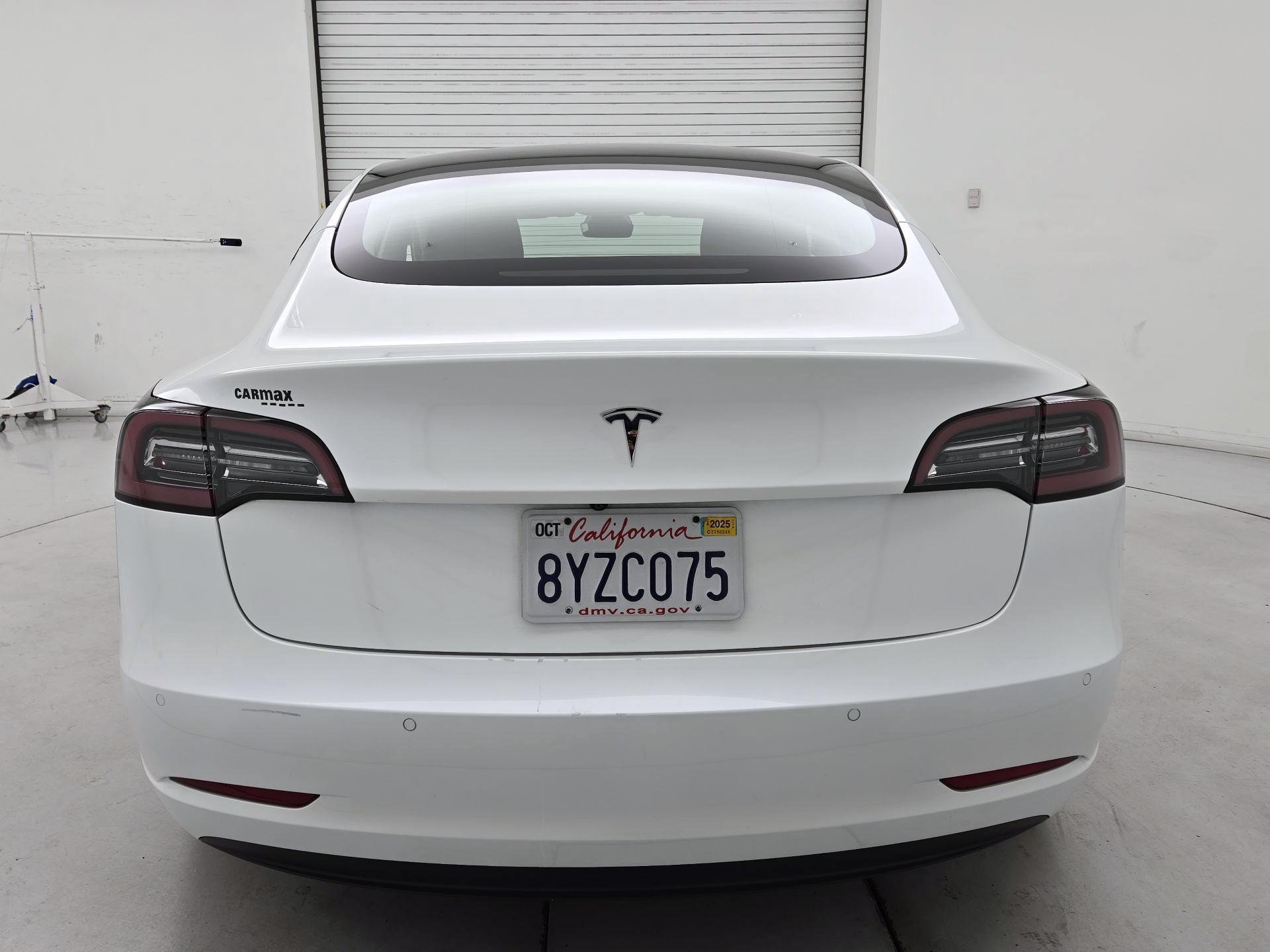 Thumbnail: 2021 Tesla Model 3 - 6