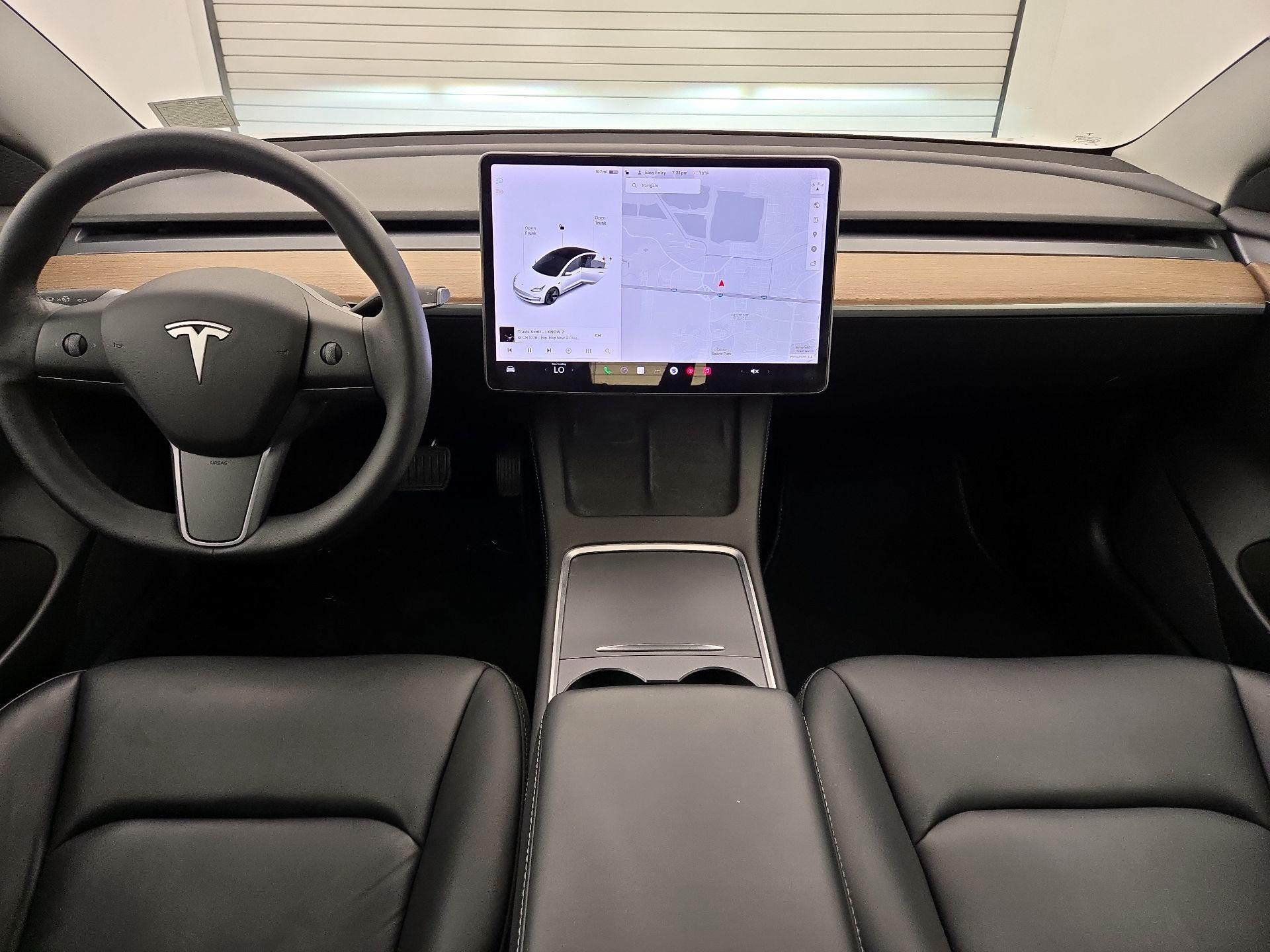 Thumbnail: 2021 Tesla Model 3 - 8