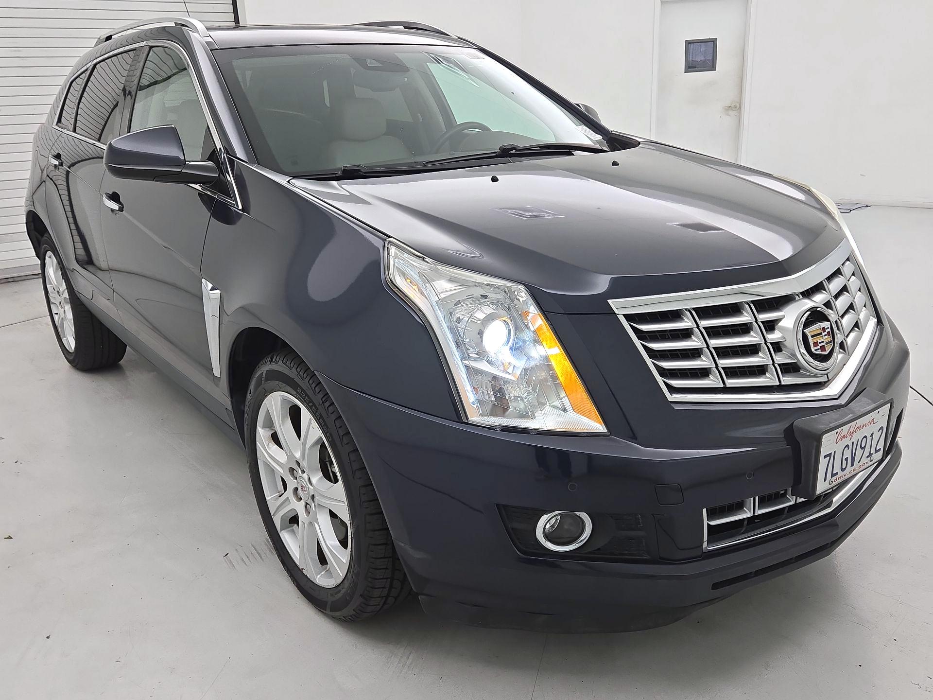 Thumbnail: 2015 Cadillac SRX - 1