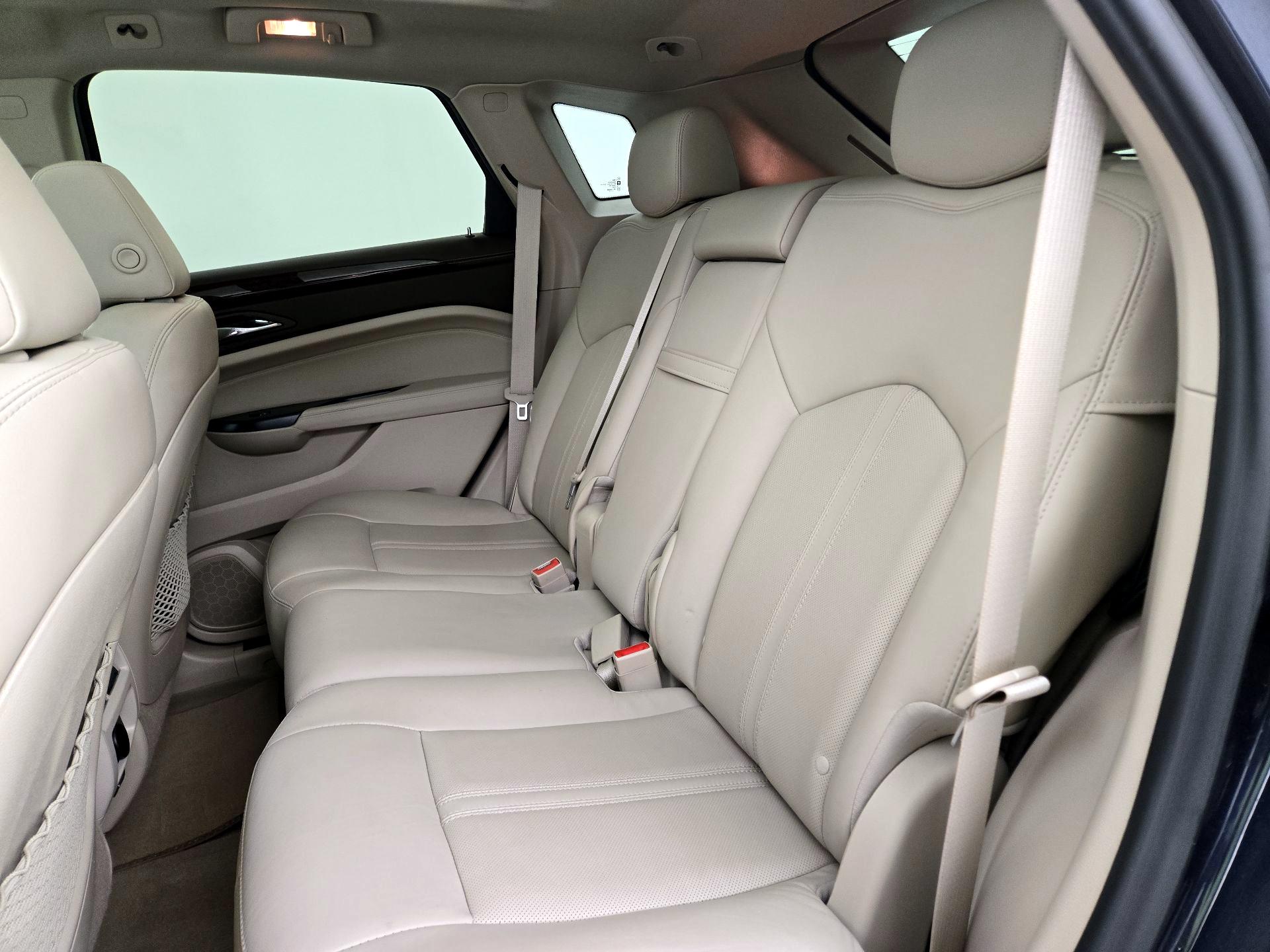 Thumbnail: 2015 Cadillac SRX - 19