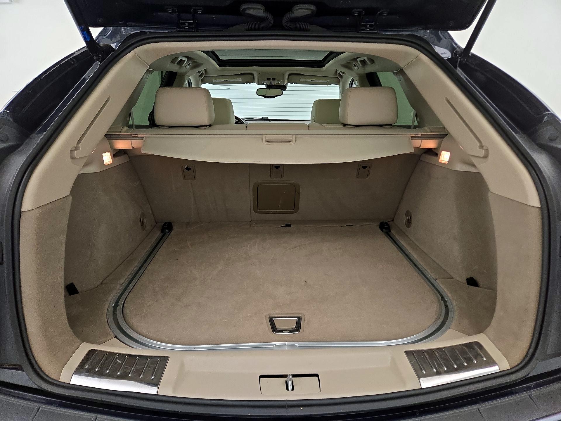 Thumbnail: 2015 Cadillac SRX - 20