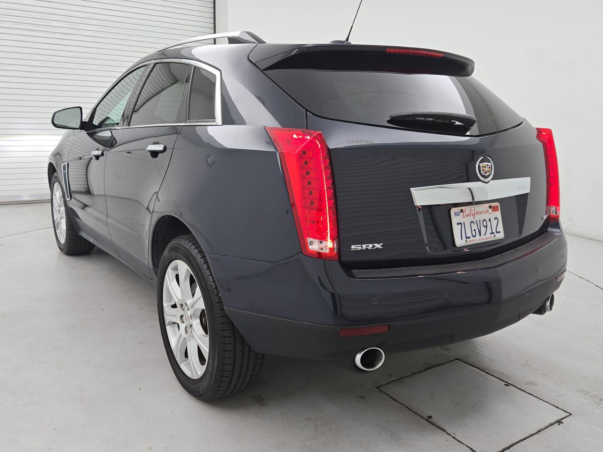 Thumbnail: 2015 Cadillac SRX - 7