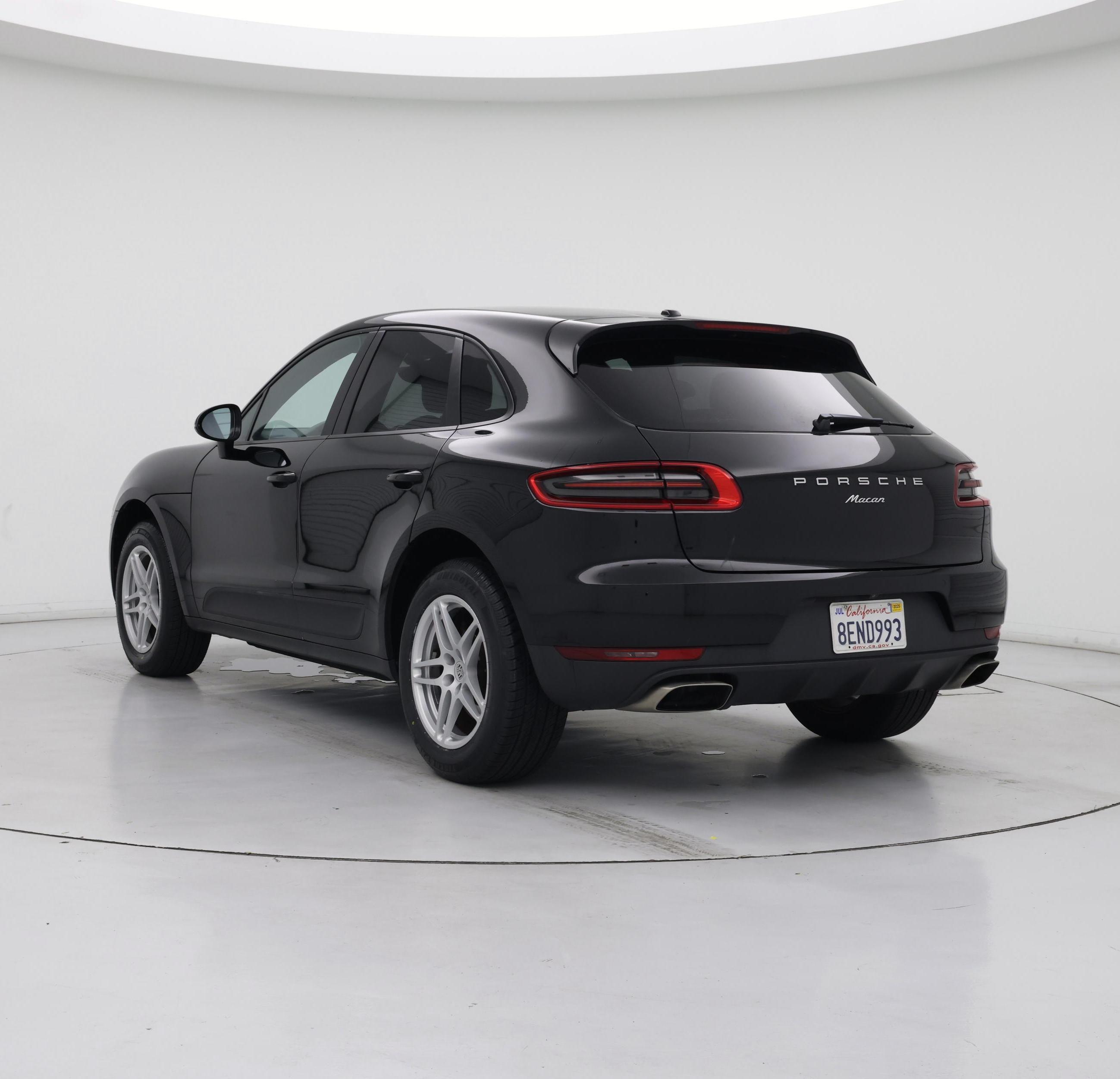 Thumbnail: 2018 Porsche Macan - 2