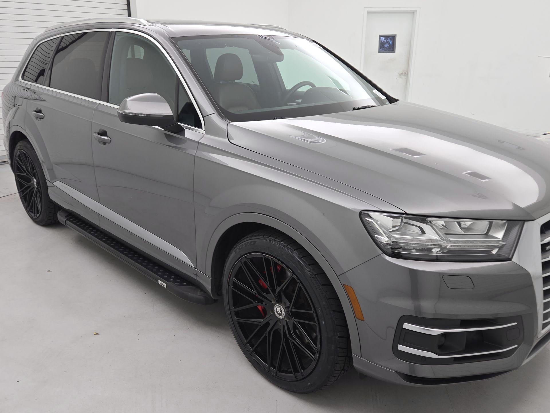 Thumbnail: 2017 Audi Q7 - 1