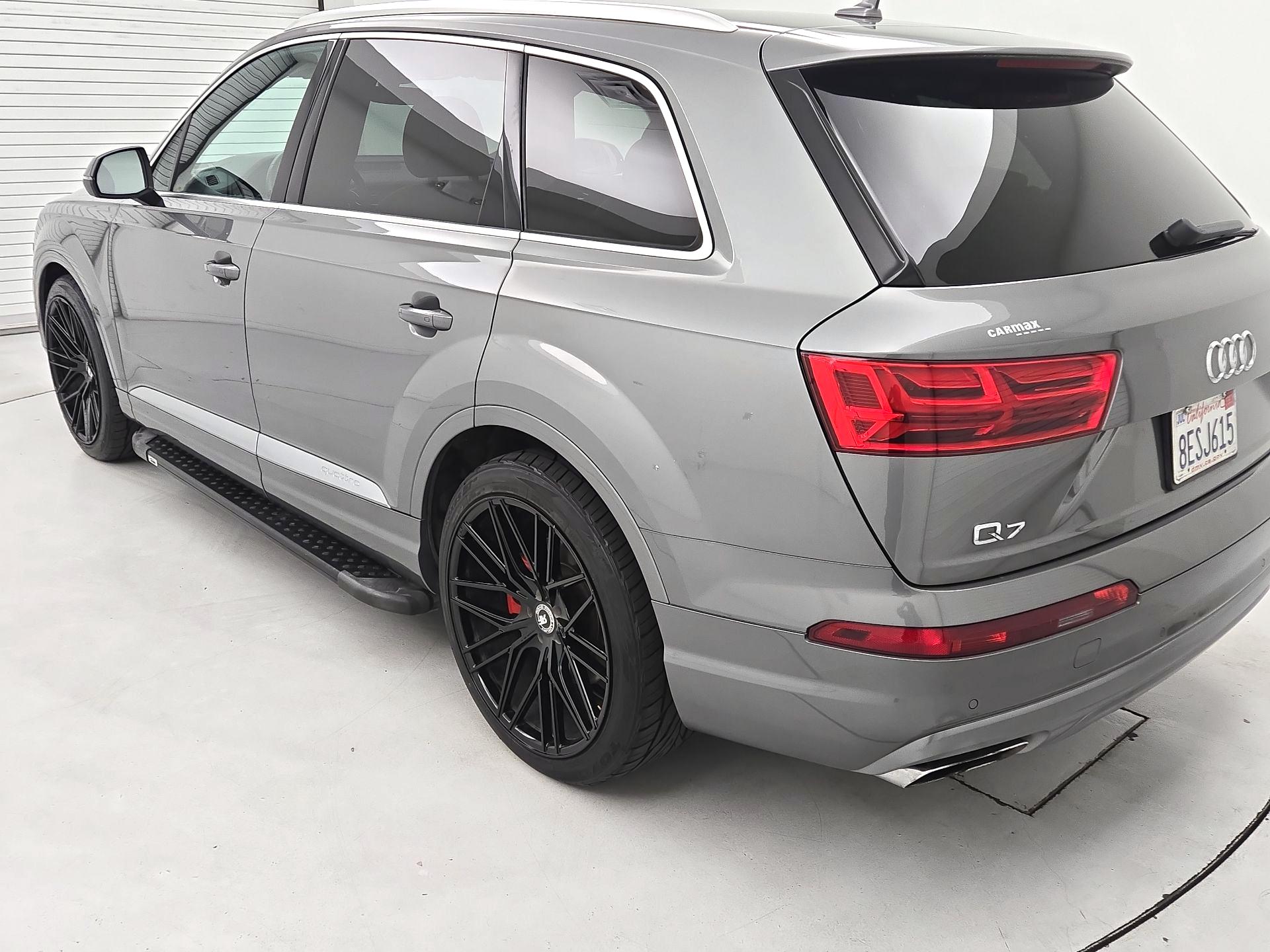 Thumbnail: 2017 Audi Q7 - 7