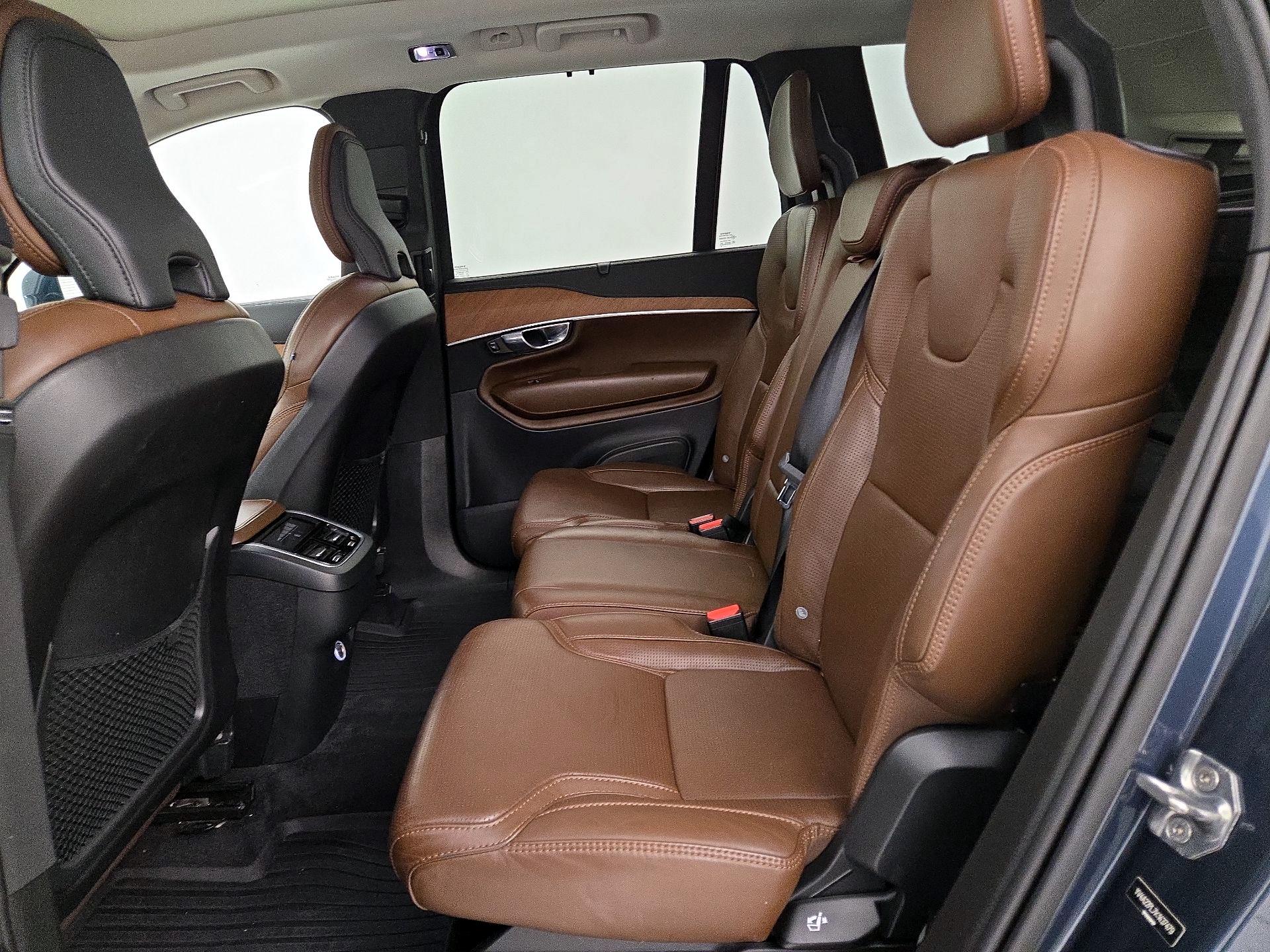 Thumbnail: 2019 Volvo XC90 - 18