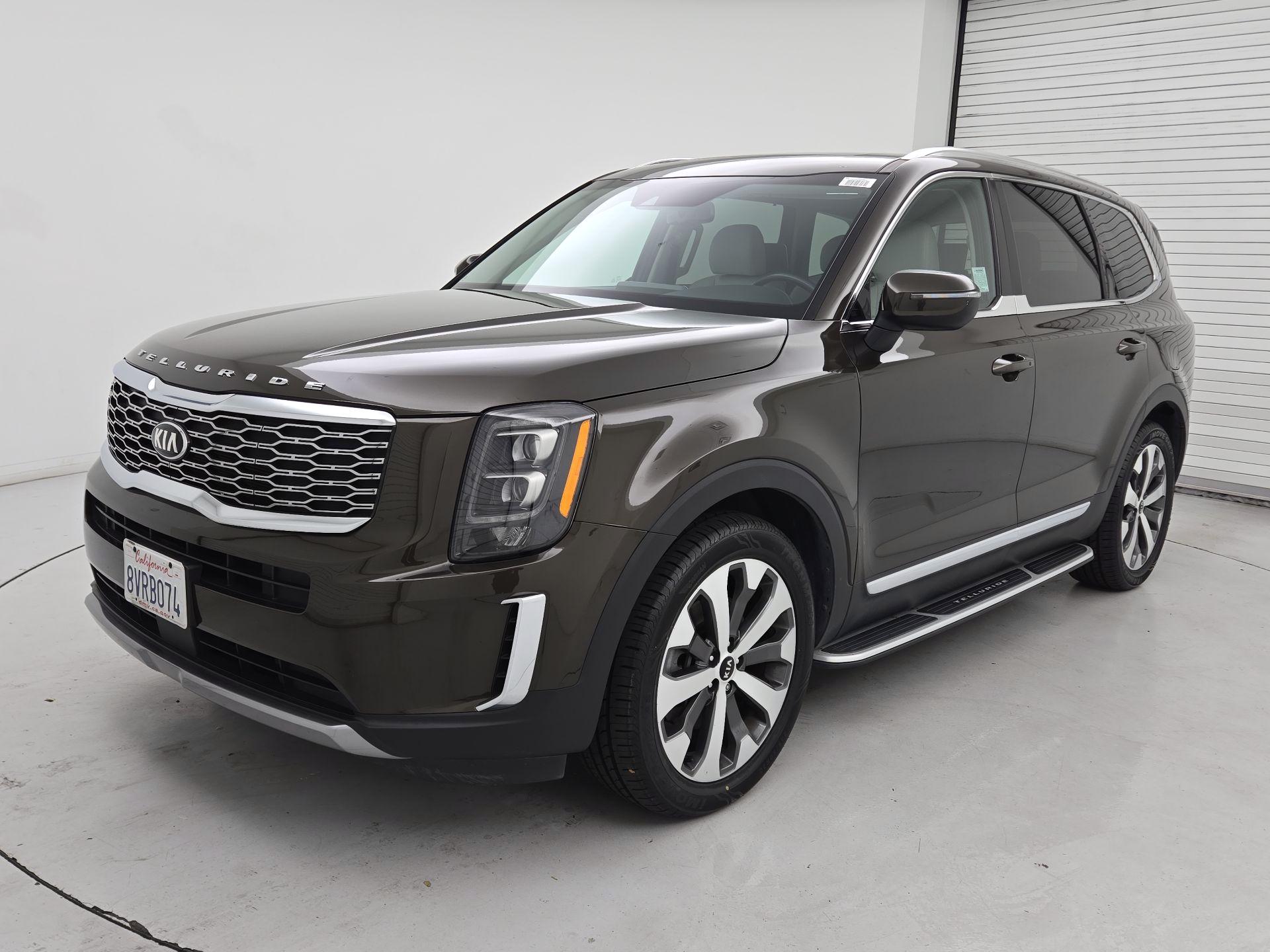 Thumbnail: 2021 Kia Telluride - 3