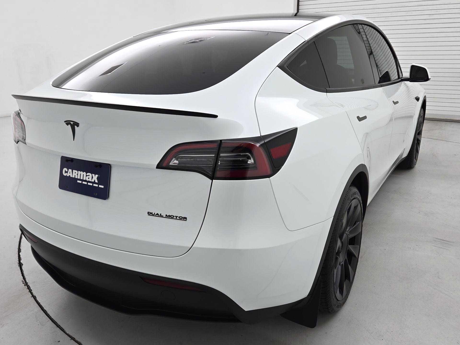 Thumbnail: 2023 Tesla Model Y - 5