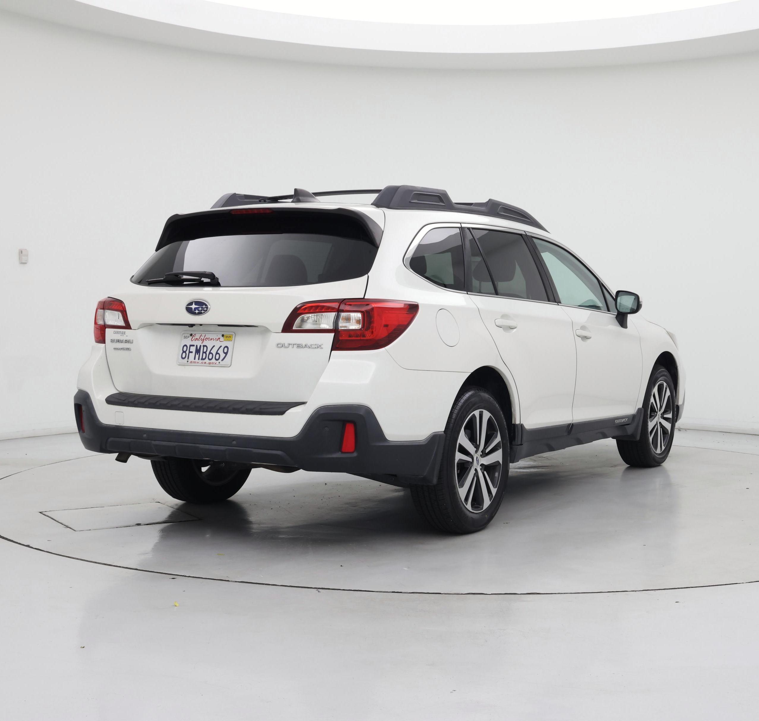 Thumbnail: 2019 Subaru Outback - 8