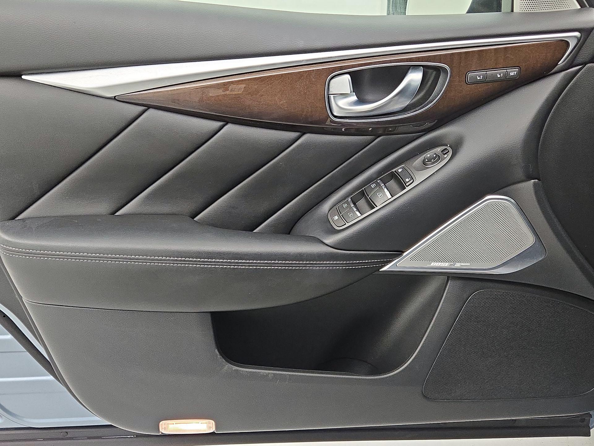 Thumbnail: 2018 INFINITI Q50 - 10