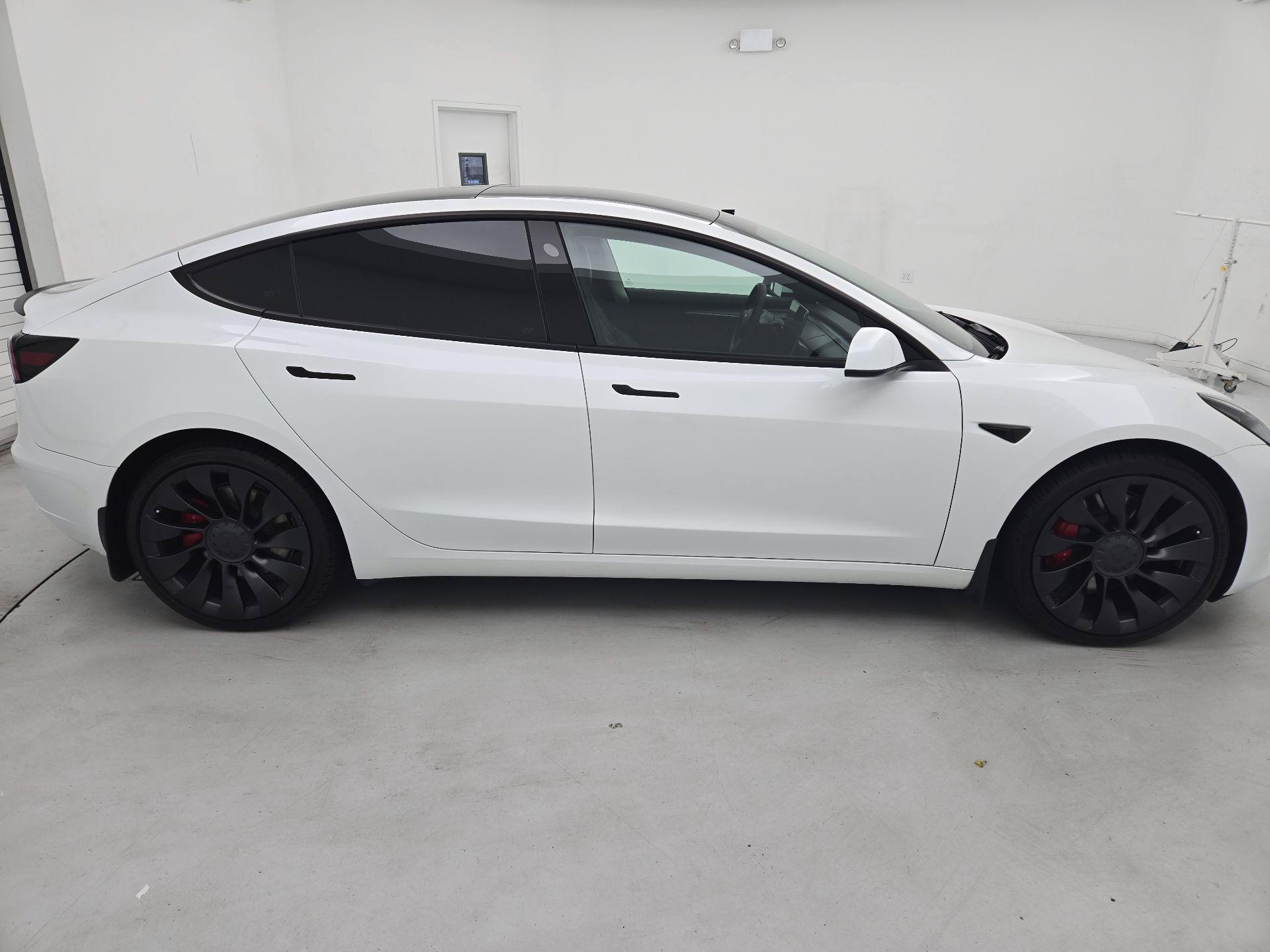 Thumbnail: 2023 Tesla Model 3 - 4