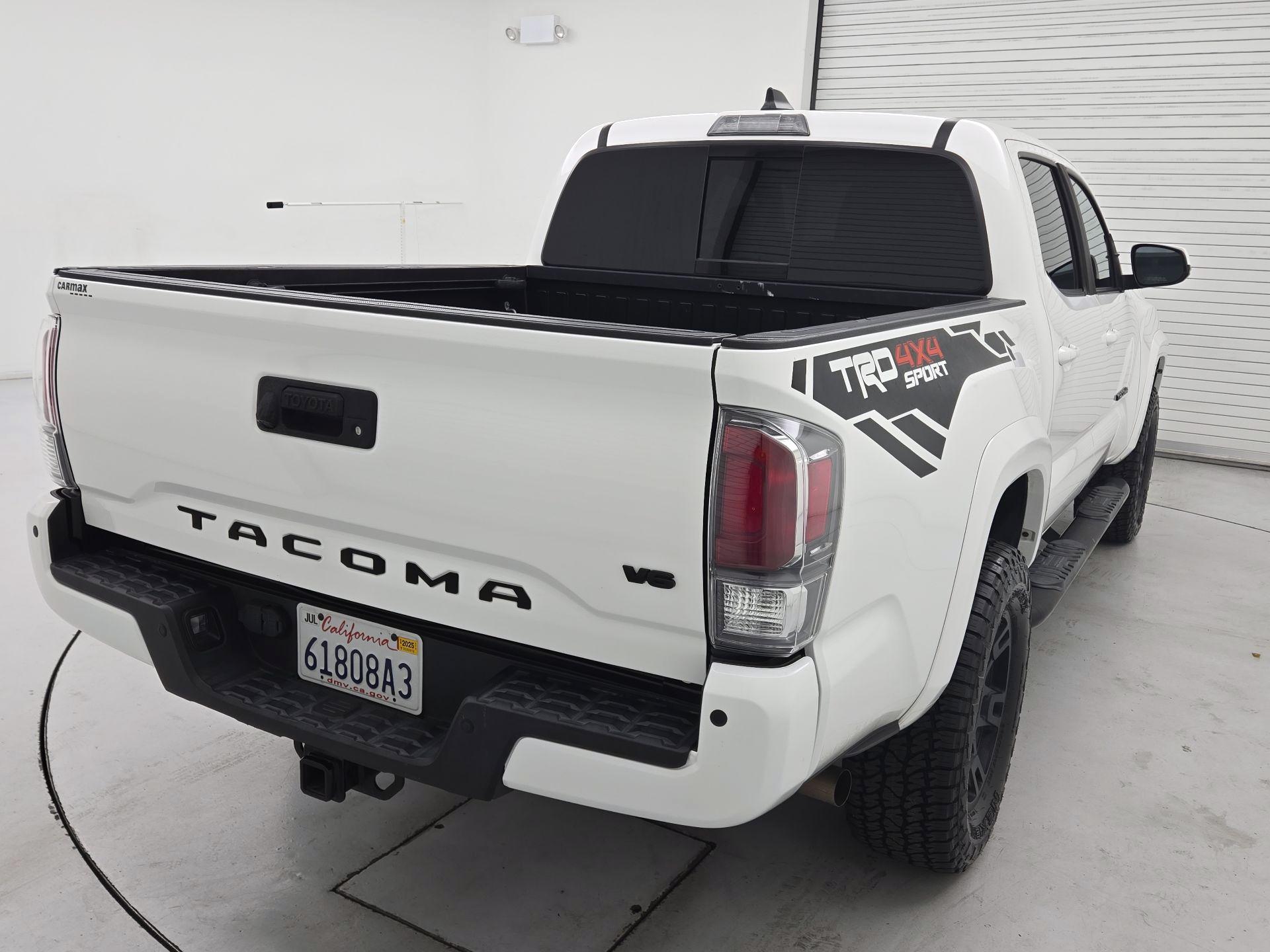 Thumbnail: 2020 Toyota Tacoma - 5