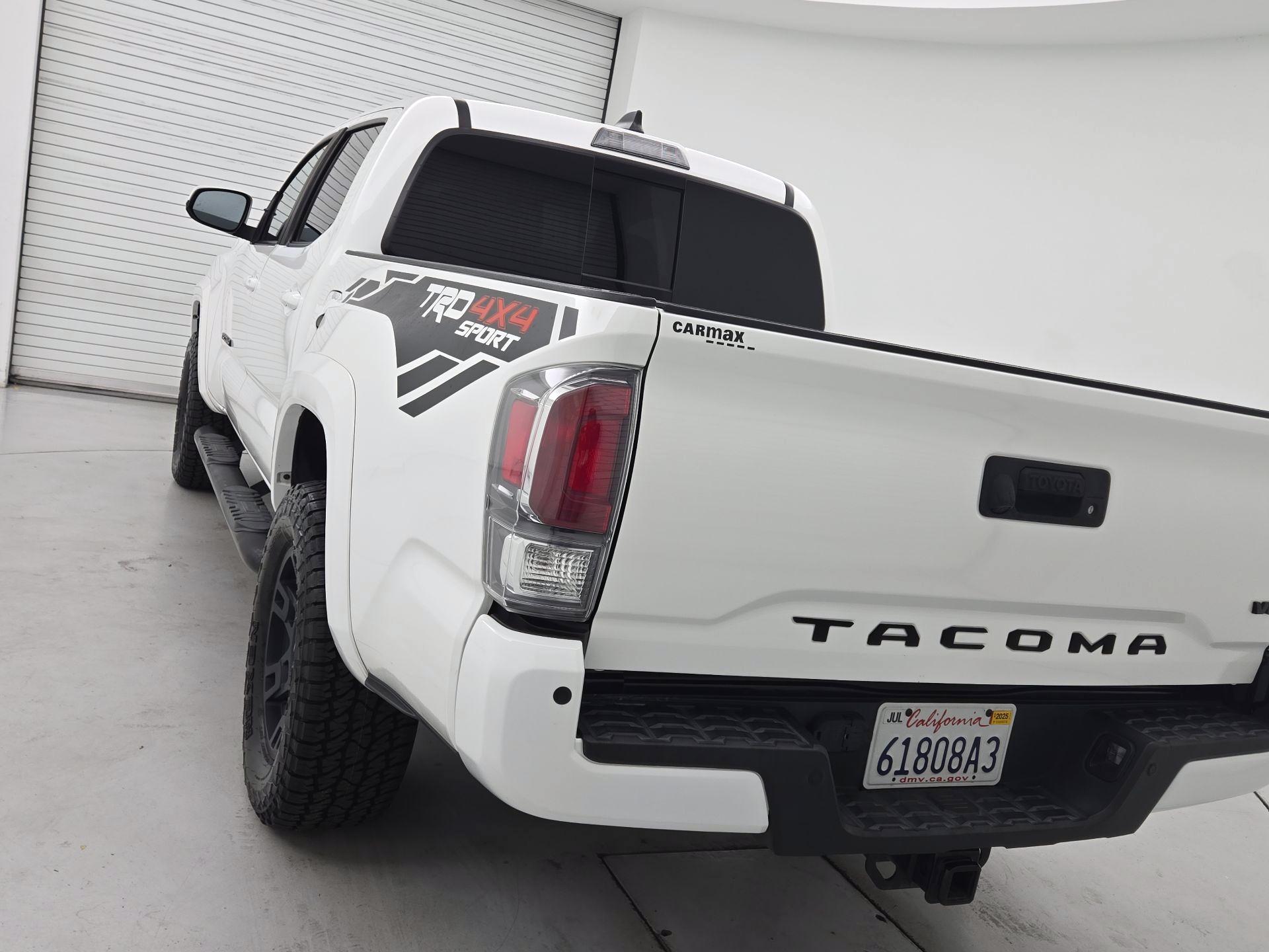 Thumbnail: 2020 Toyota Tacoma - 7