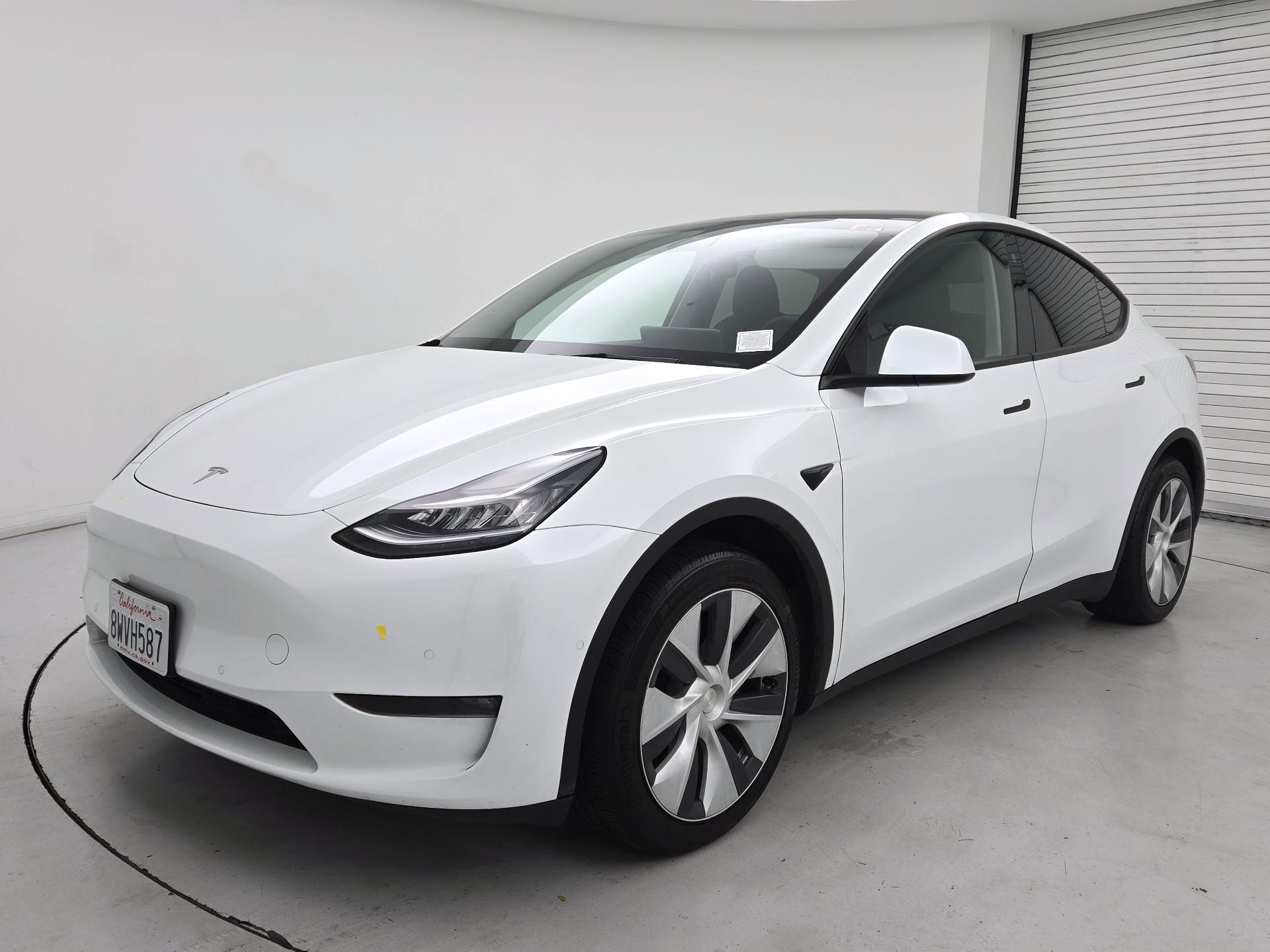 Thumbnail: 2021 Tesla Model Y - 3