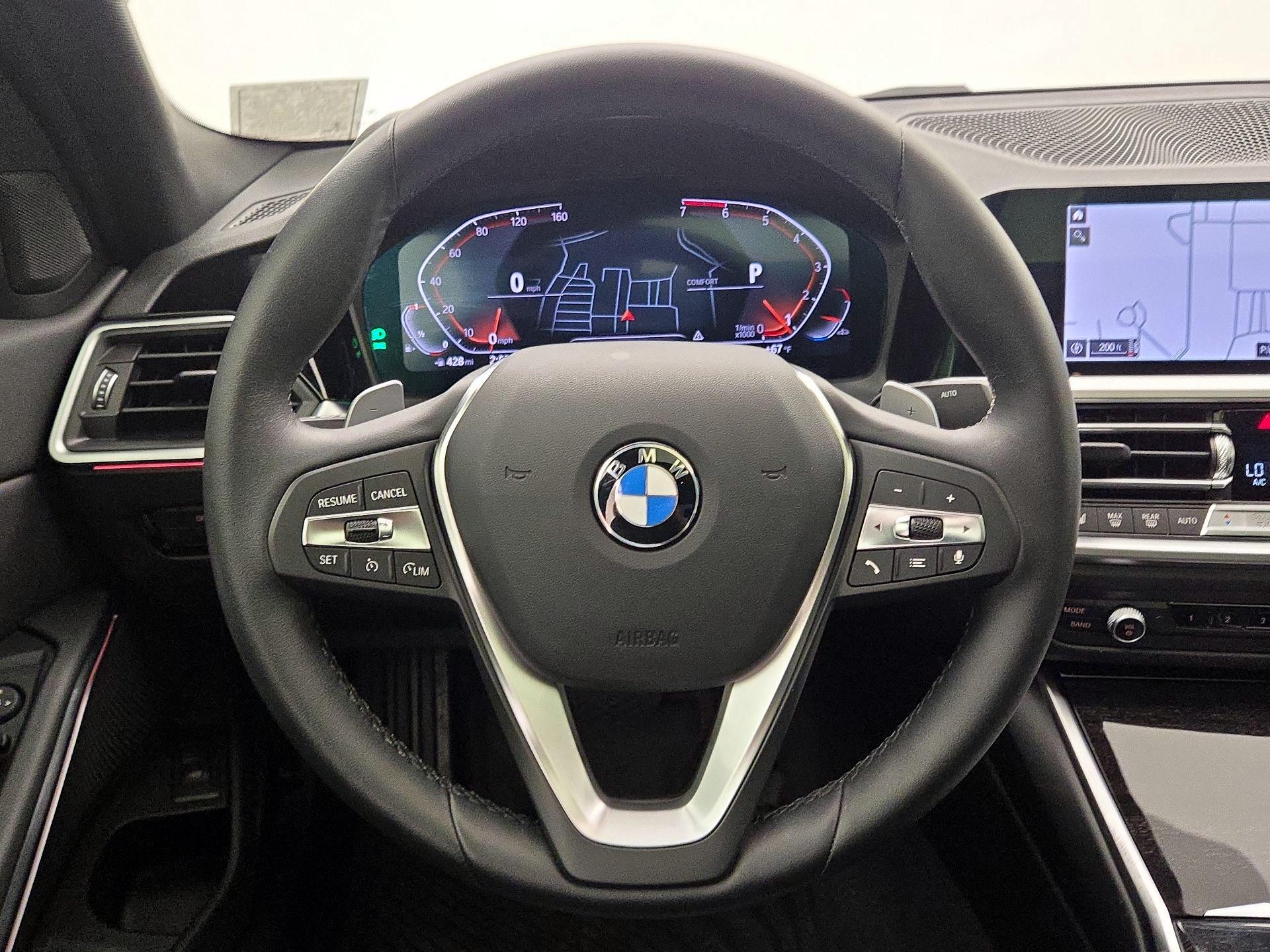 Thumbnail: 2022 BMW 3 Series - 10