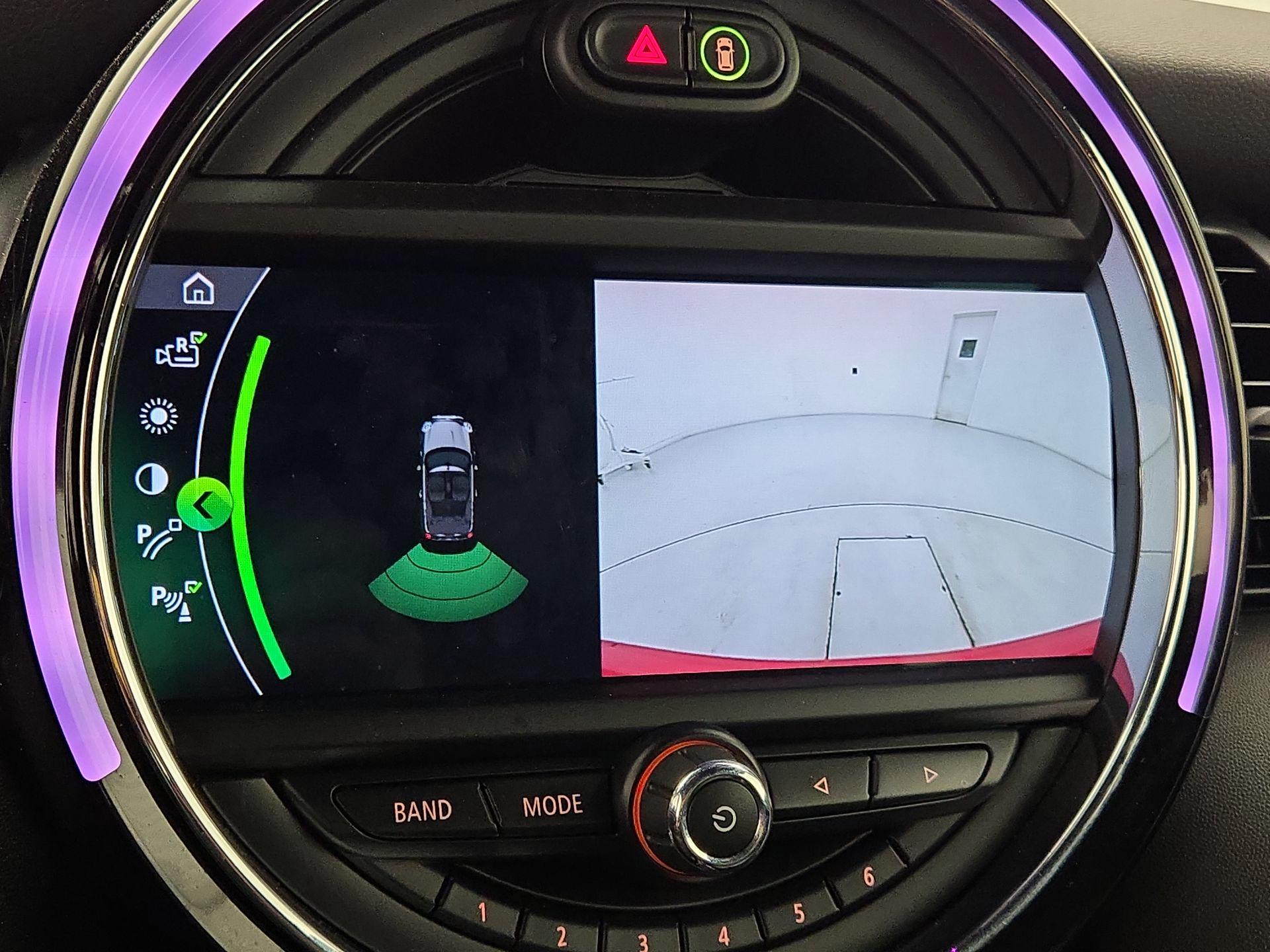 Thumbnail: 2020 MINI Cooper - 15