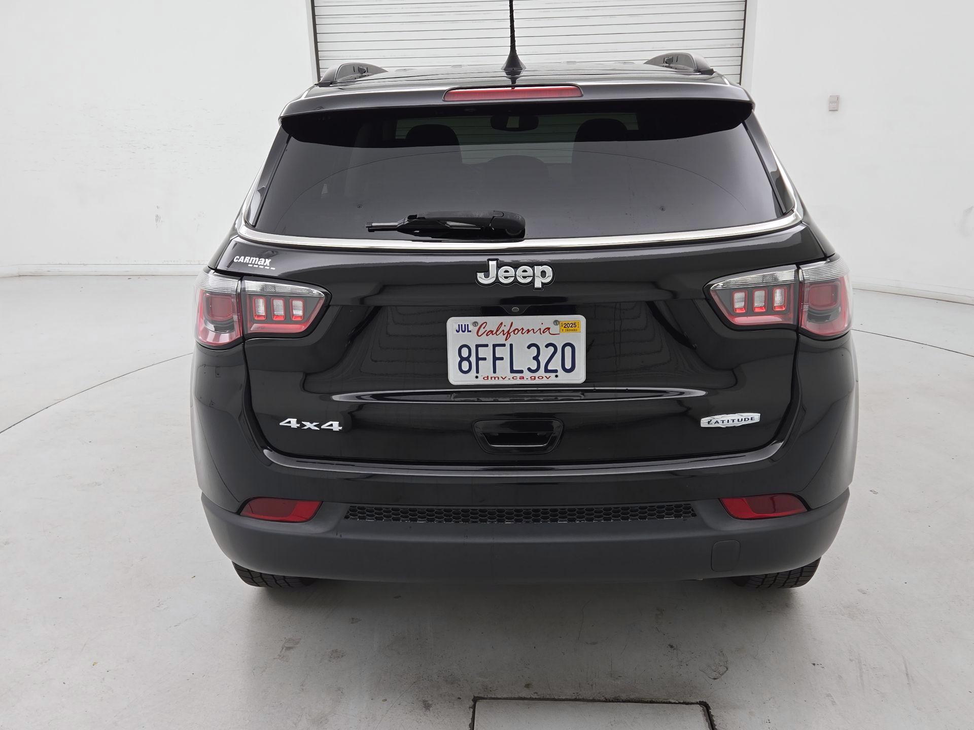 Thumbnail: 2018 Jeep Compass - 6