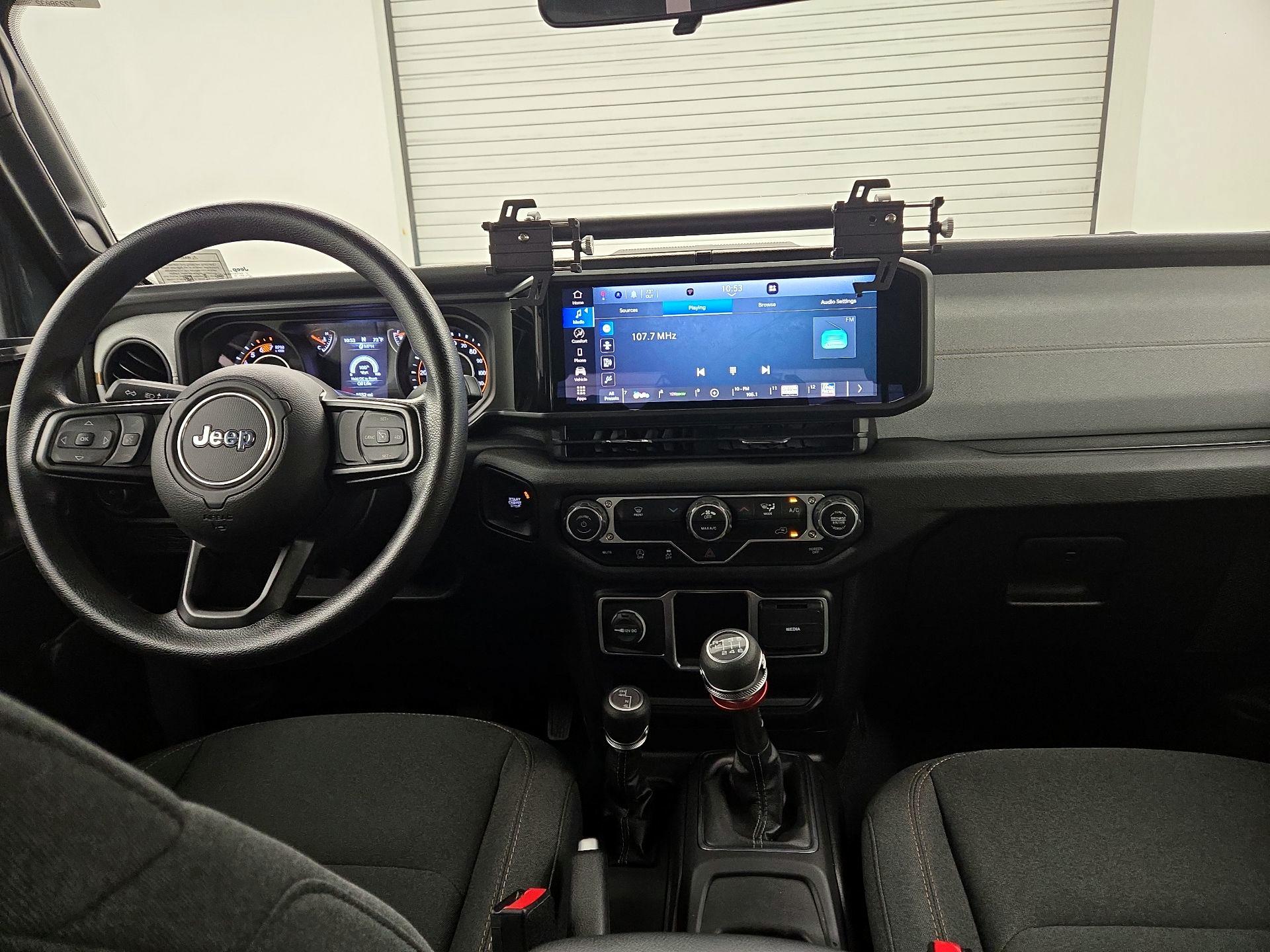 Thumbnail: 2024 Jeep Wrangler - 8