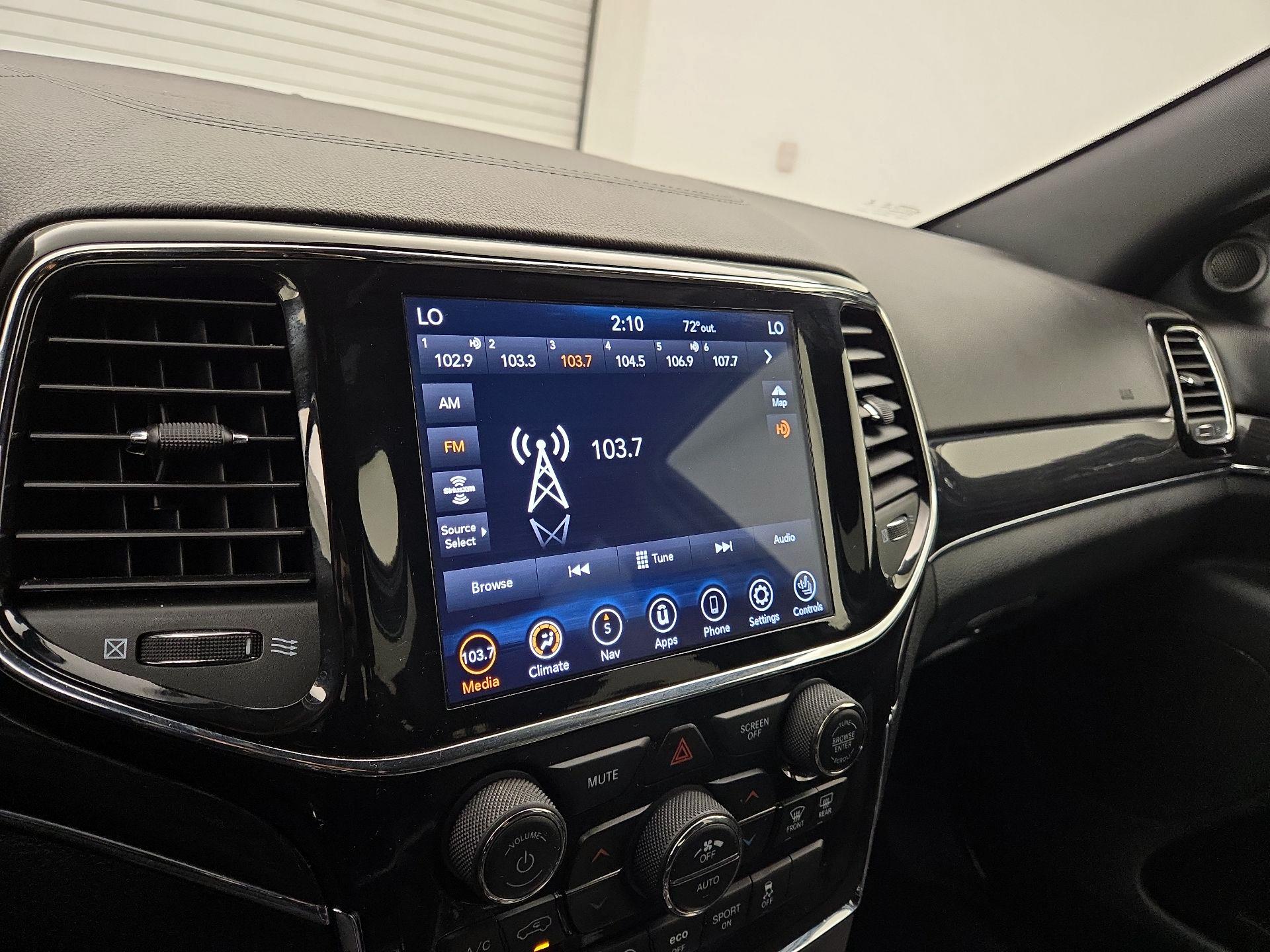 Thumbnail: 2021 Jeep Grand Cherokee - 14