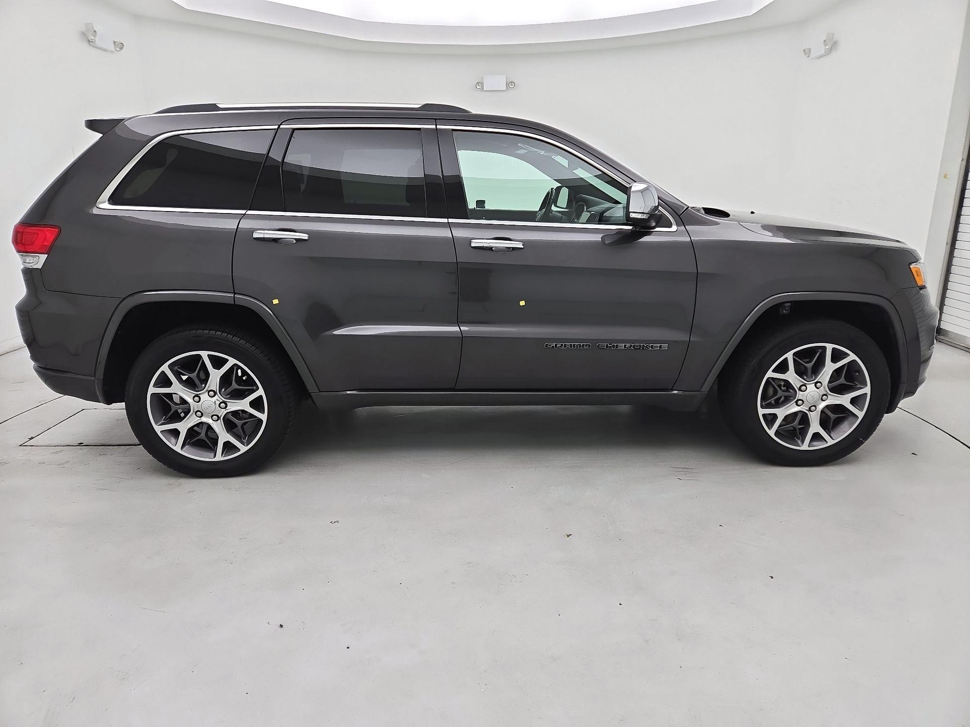 Thumbnail: 2021 Jeep Grand Cherokee - 4
