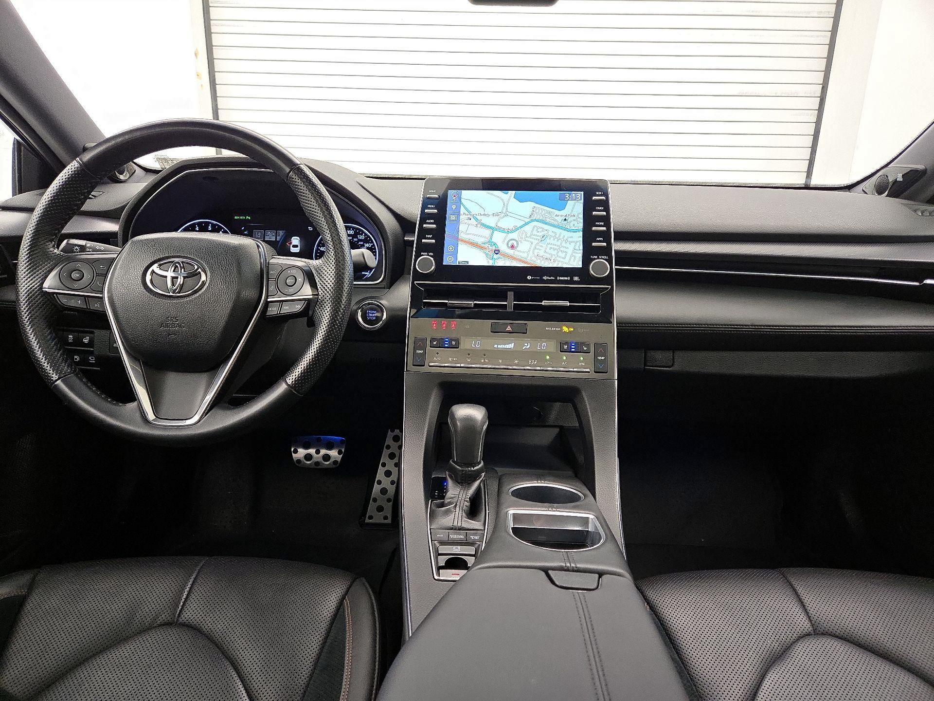 Thumbnail: 2019 Toyota Avalon - 8