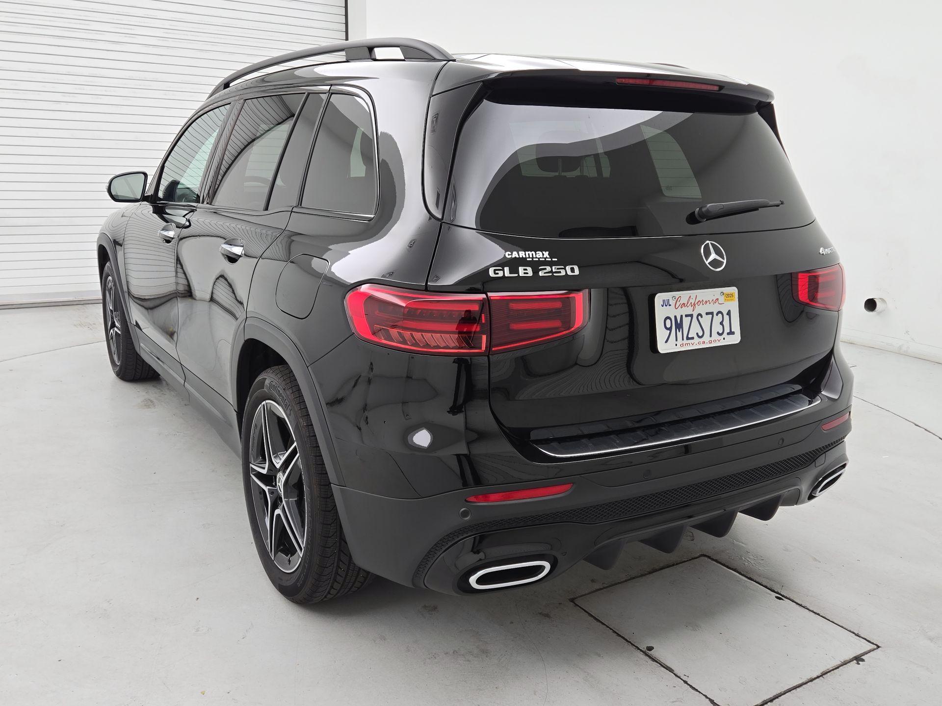 Thumbnail: 2024 Mercedes-Benz GLB - 7