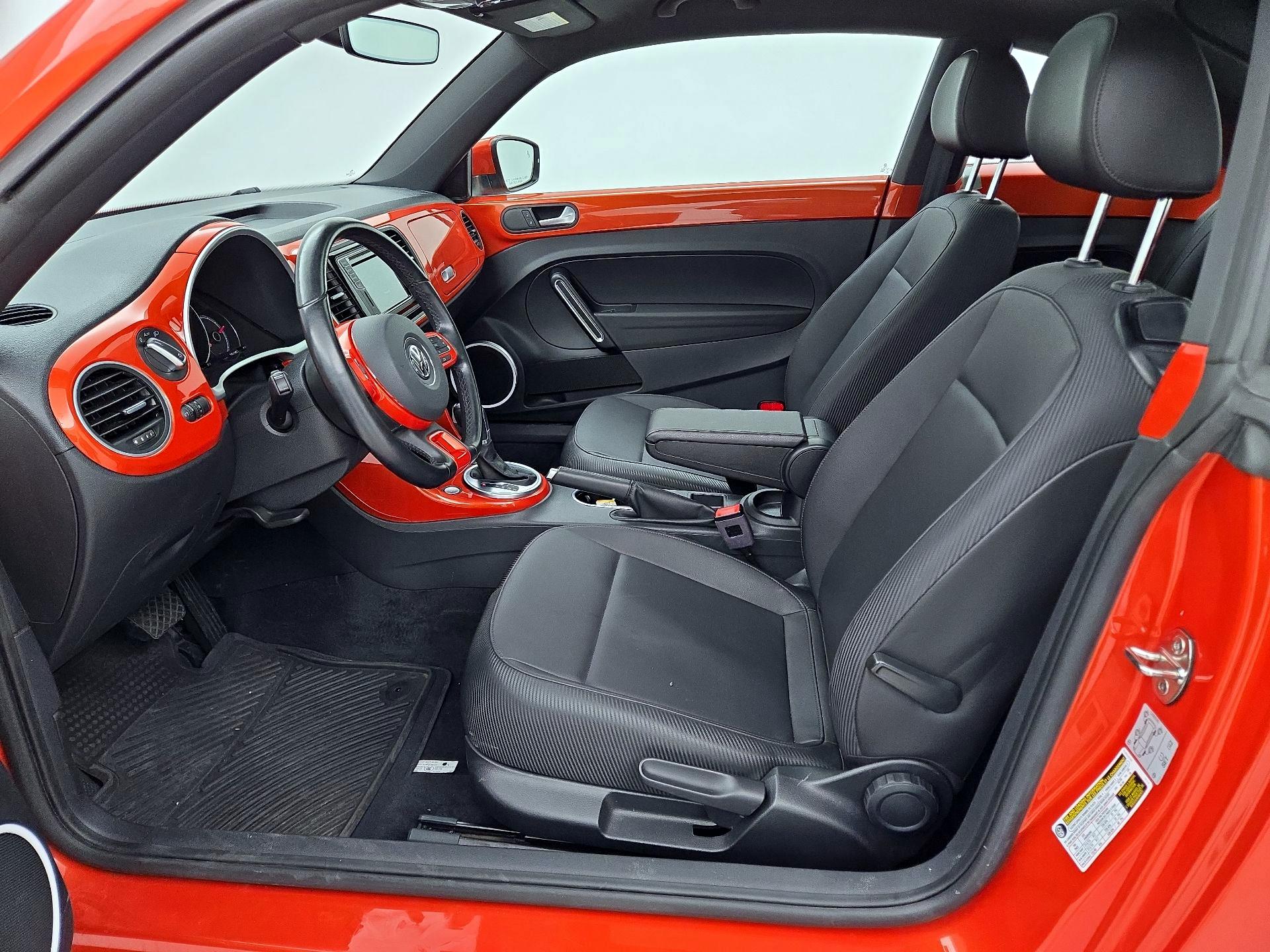 Thumbnail: 2019 Volkswagen Beetle - 9