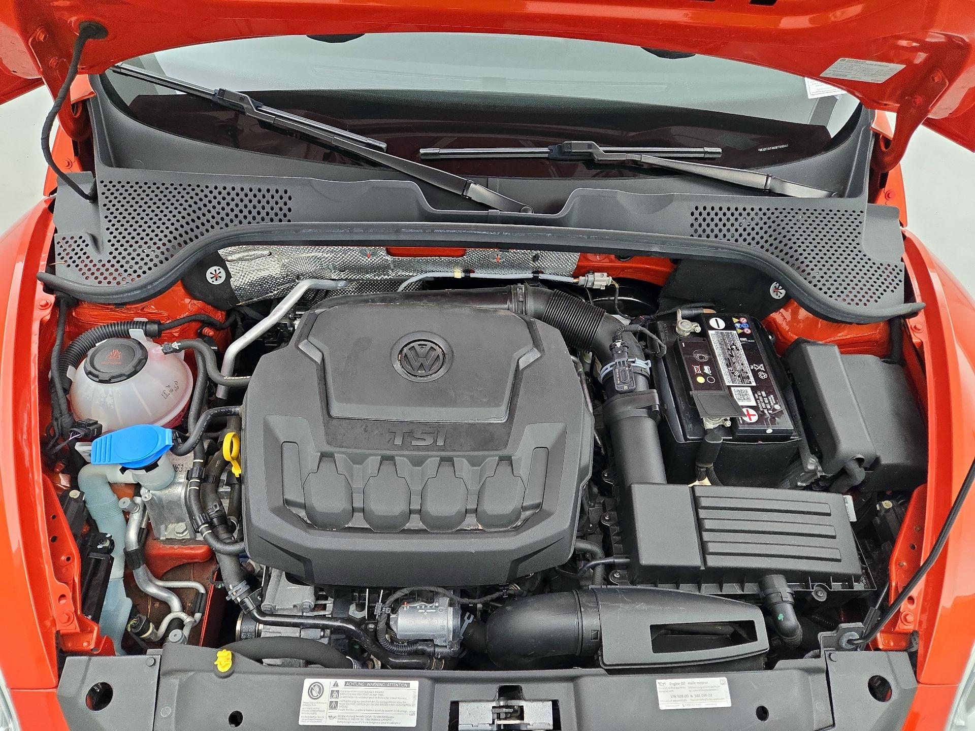 Thumbnail: 2019 Volkswagen Beetle - 20