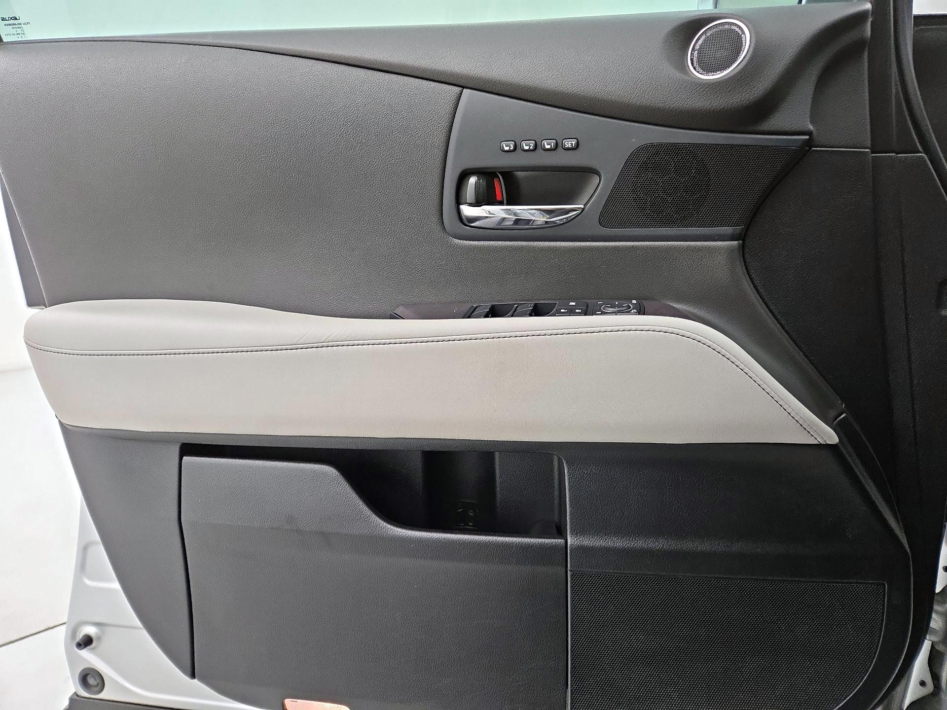 Thumbnail: 2015 Lexus RX - 10