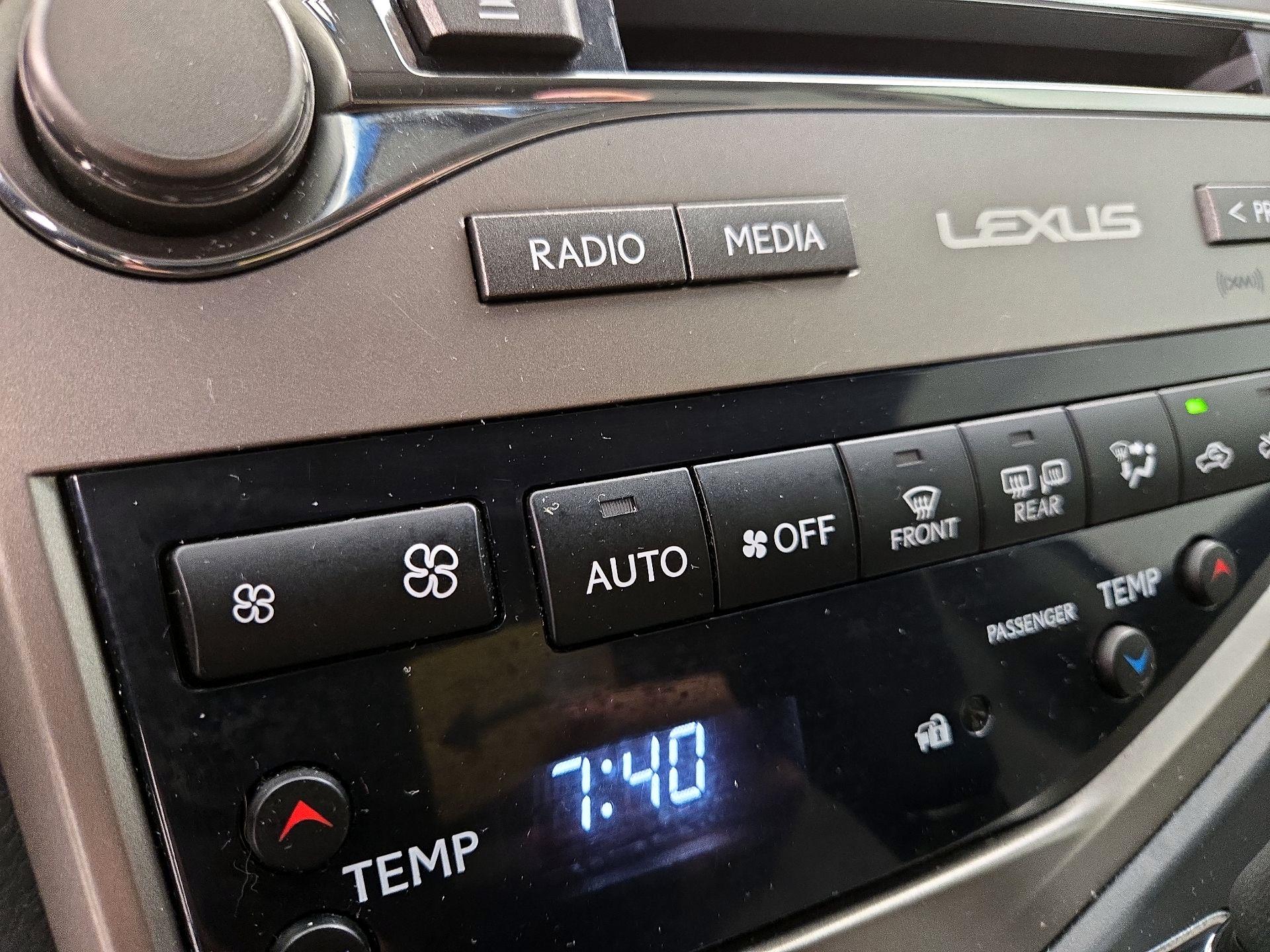 Thumbnail: 2015 Lexus RX - 15
