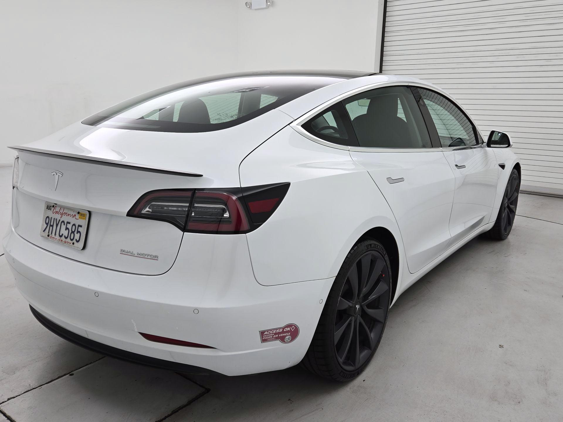 Thumbnail: 2020 Tesla Model 3 - 5