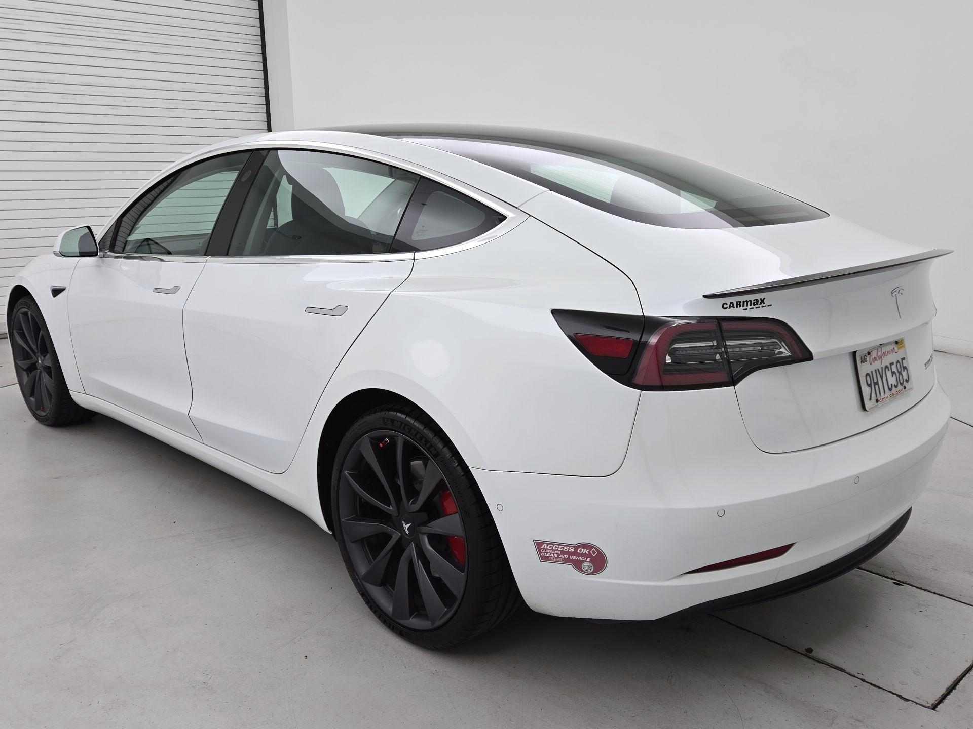 Thumbnail: 2020 Tesla Model 3 - 7